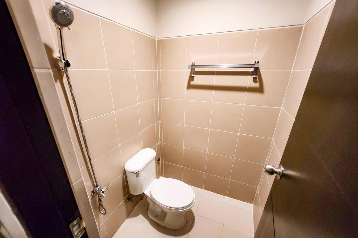 Travellers Haven 3br Bgc, Bathtub, Xbox, 200mbps