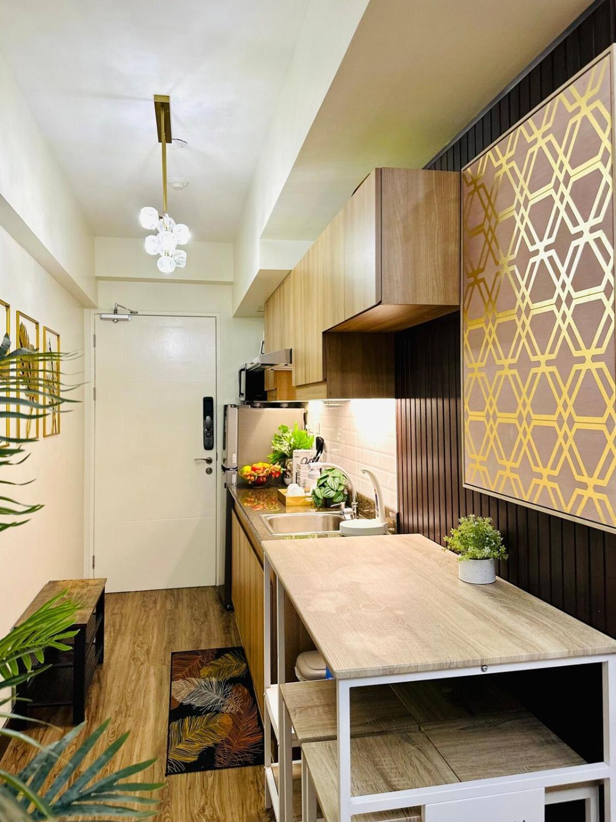 Cozy Escape Satori Residences Santolan Apartment *