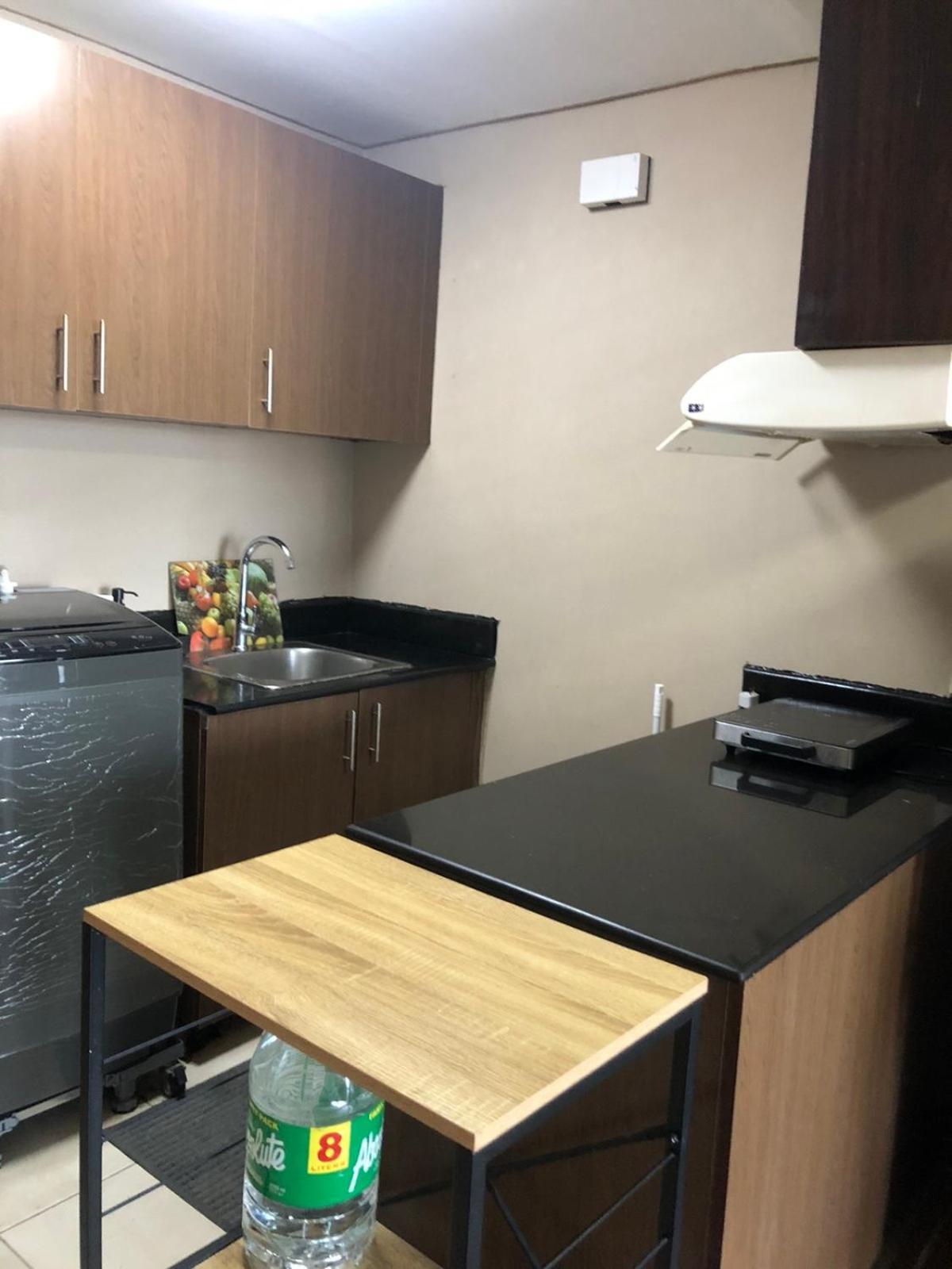 A Venue Residences Tower 12l Apartment