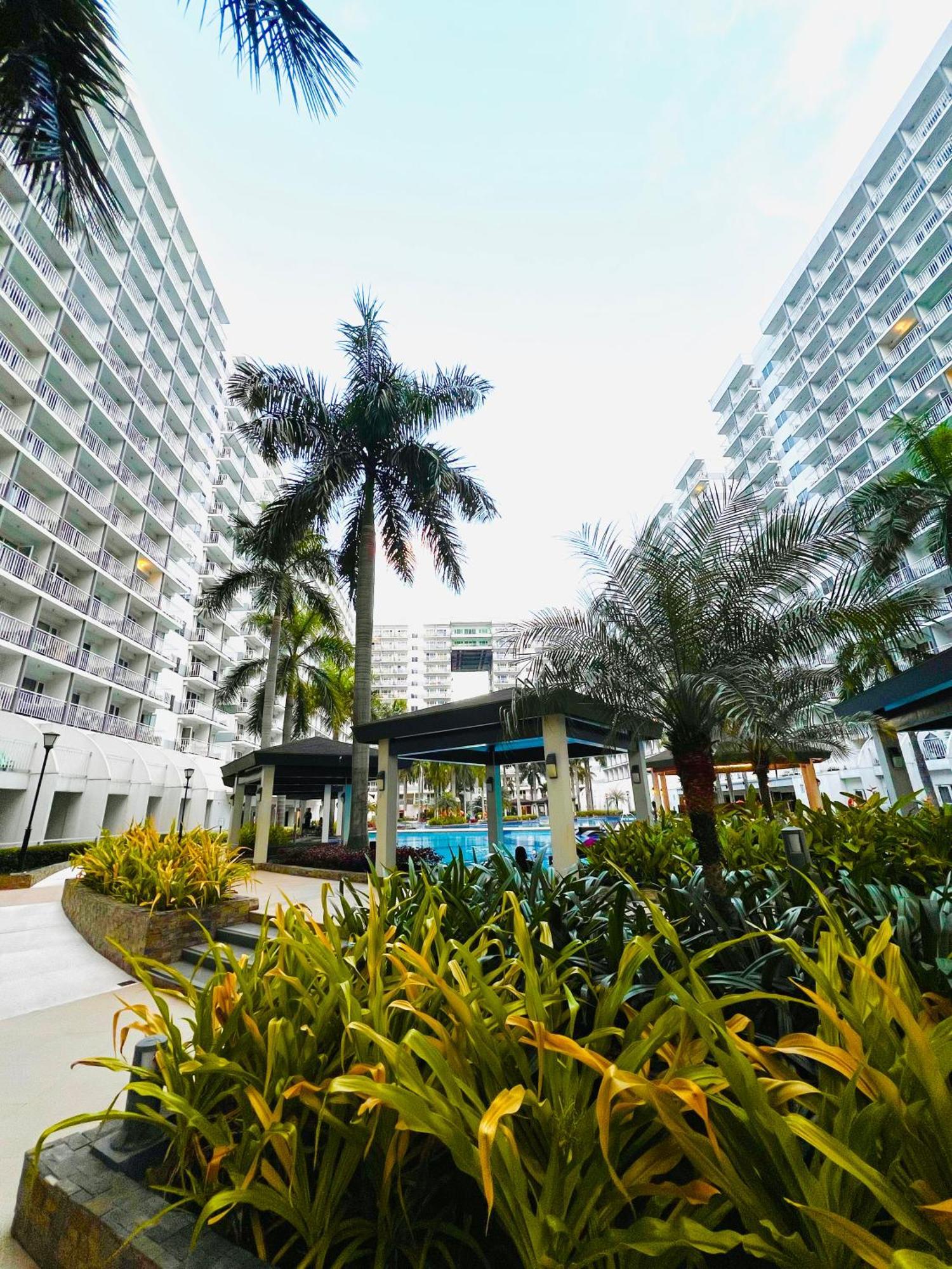 Aparthotel Shell Residences Moa - Paul