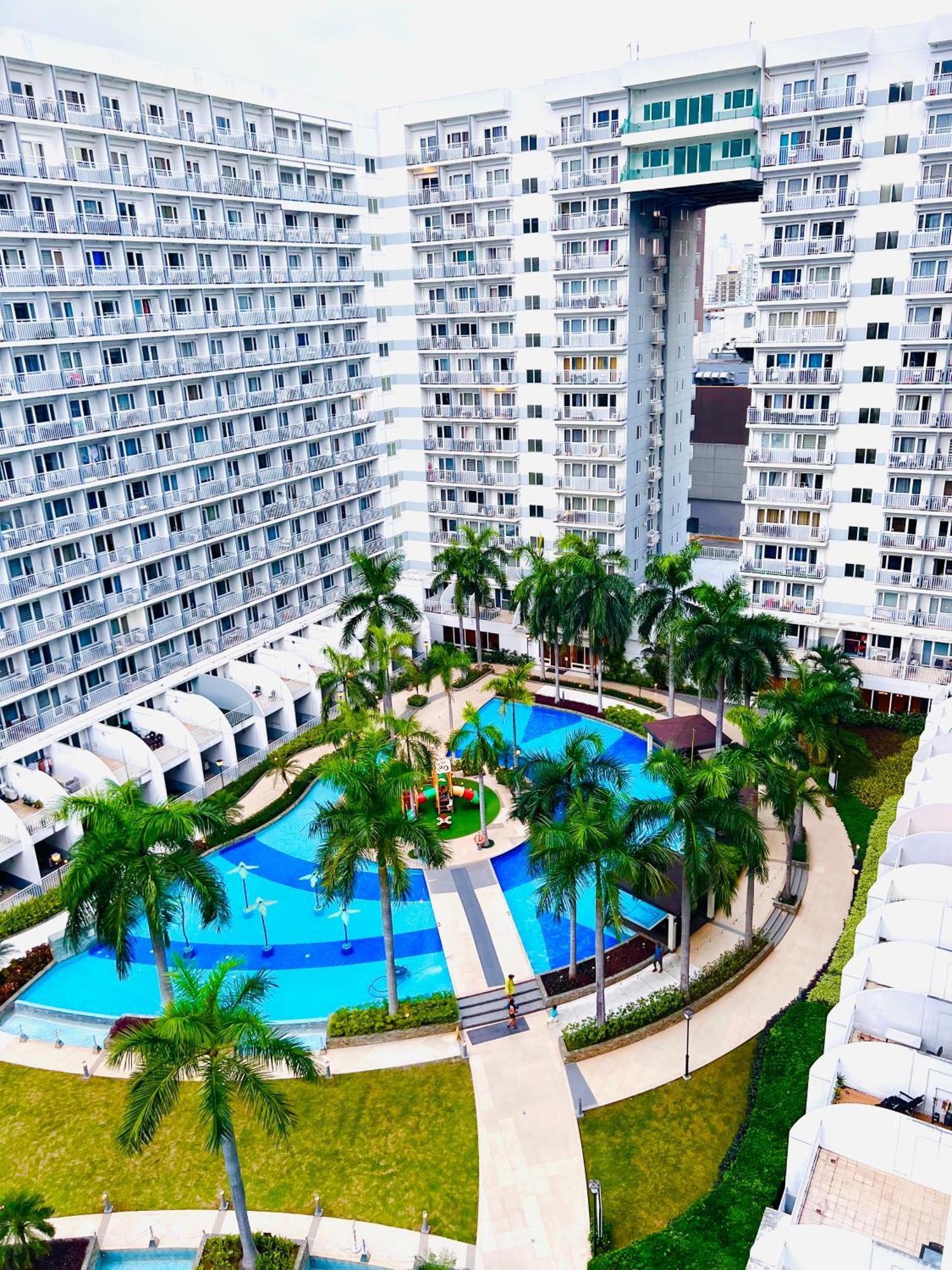 Shell Residences Moa - Paul Aparthotel Manila