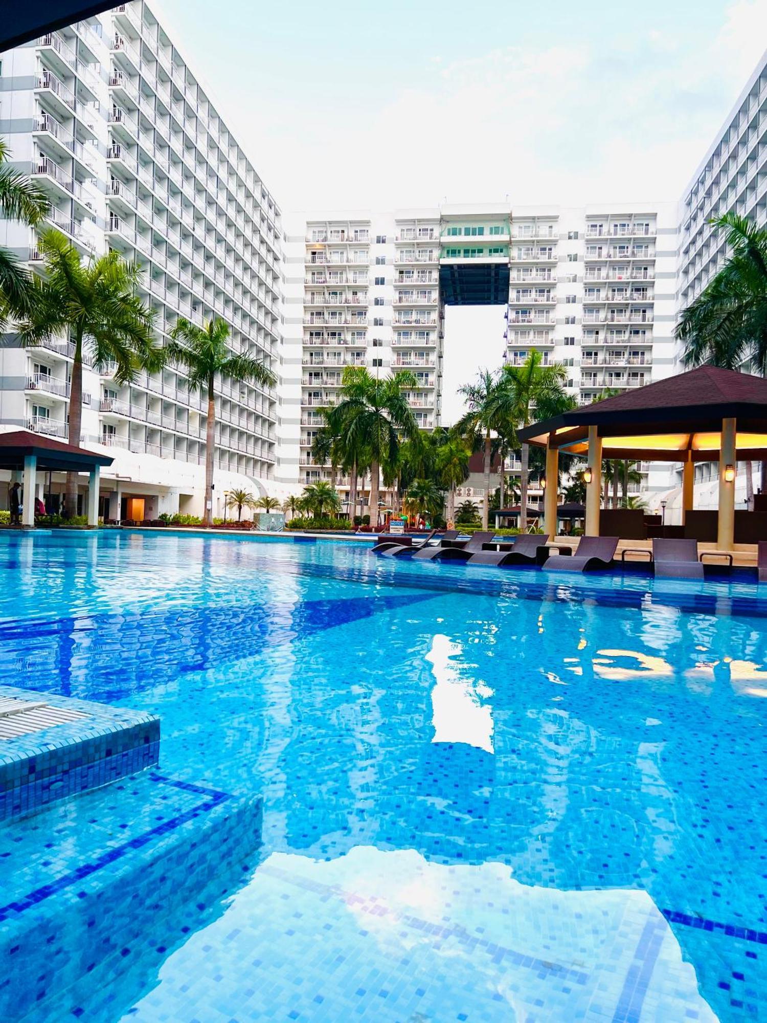 Shell Residences Moa - Paul *