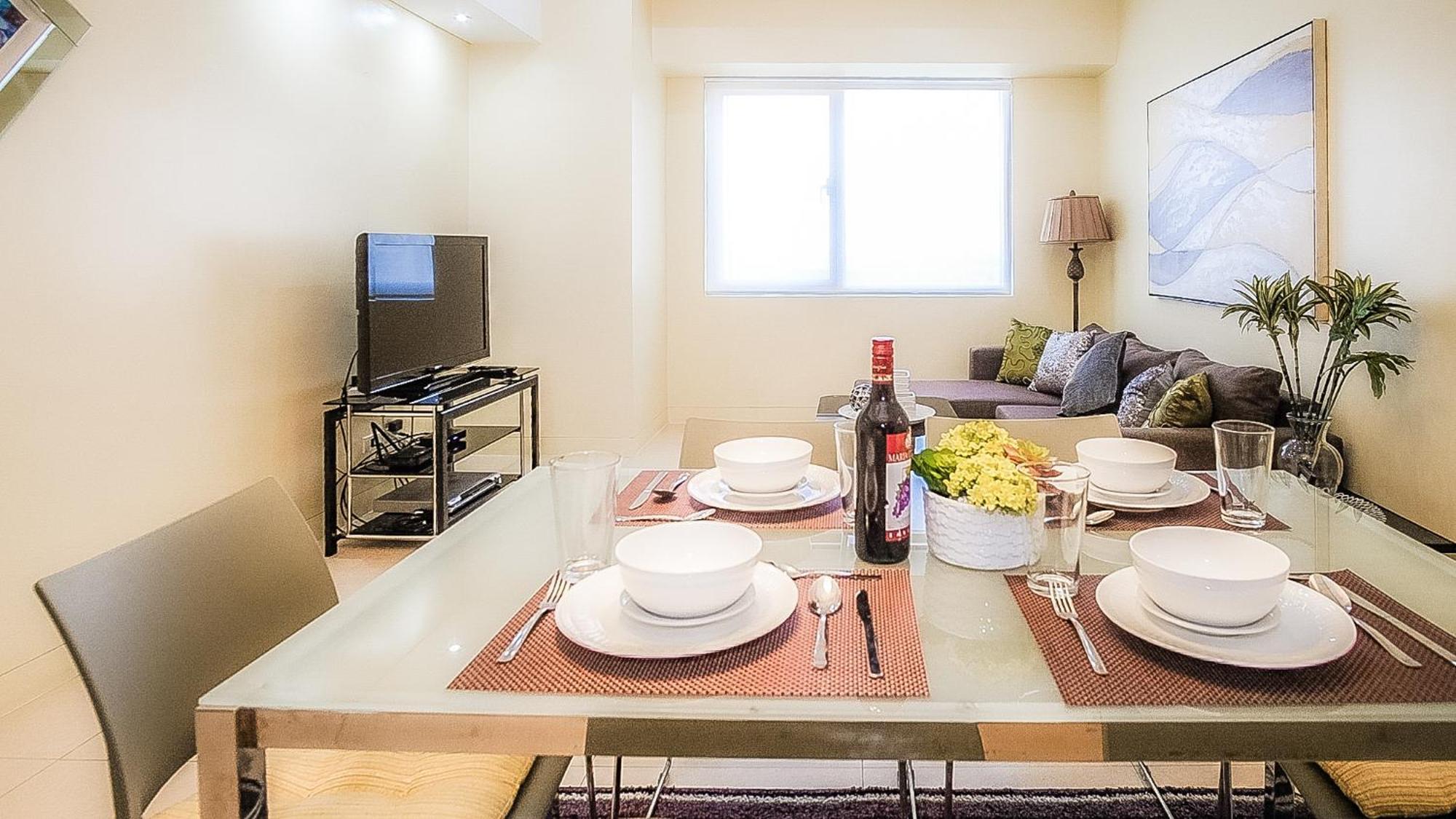 Full-serviced Residential In The Infinity, Bgc * Manila