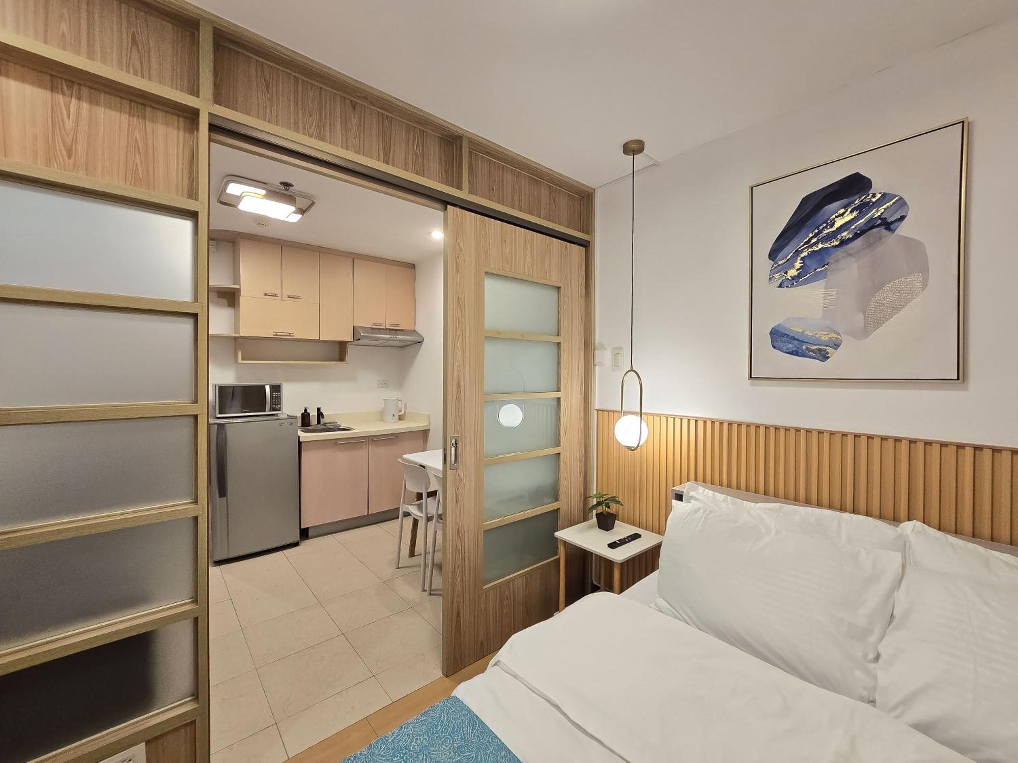 Apartment 1br Condotel Ridgewood Towers Taguig #rw13 *