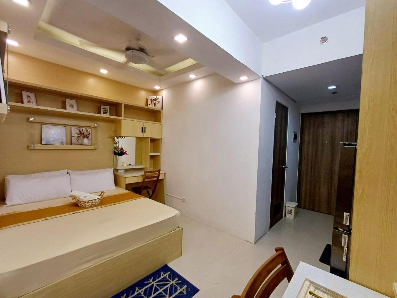 Pasay Daily Rent Near Naia Airport And Mall Of Hotel 3*