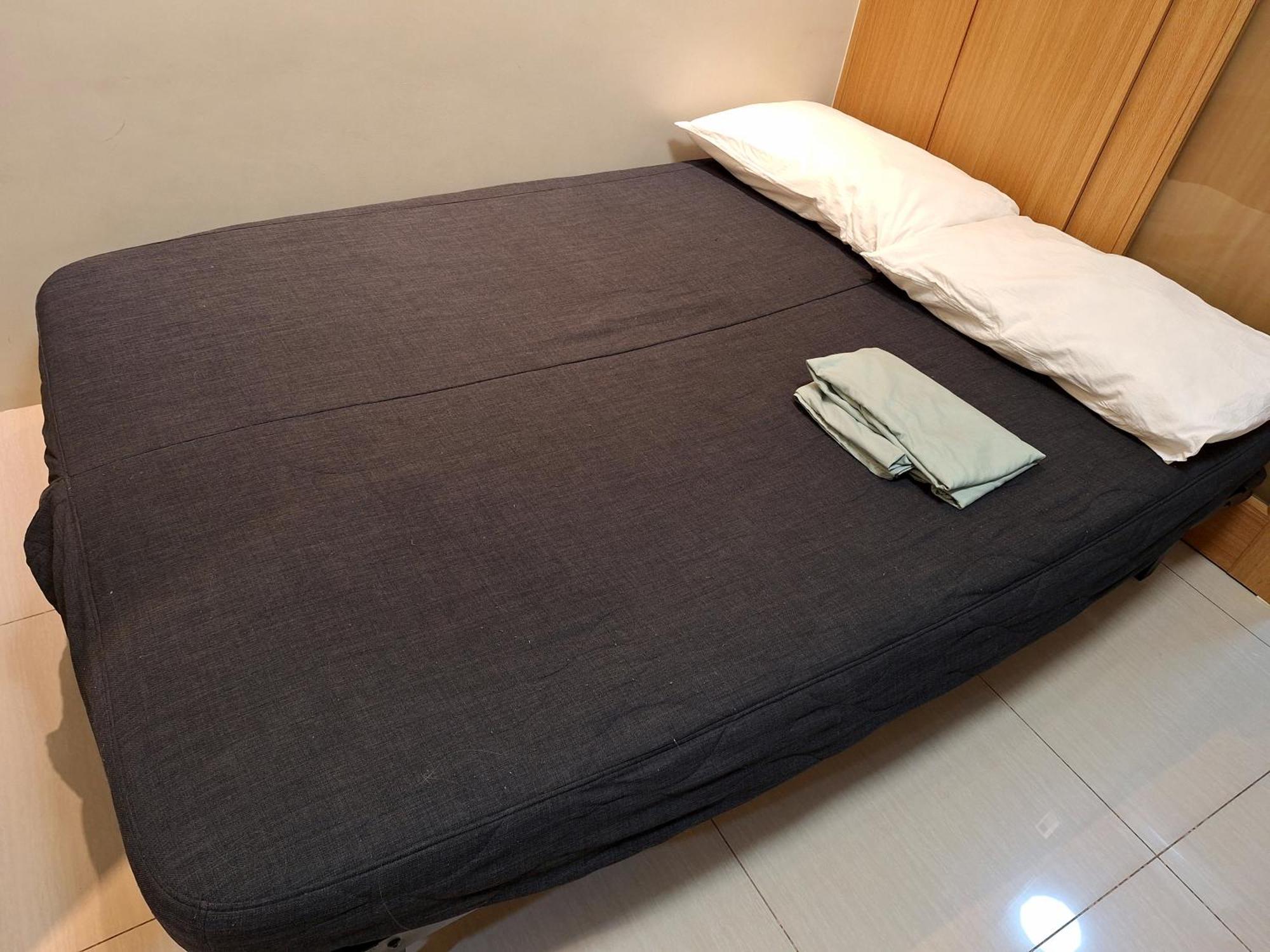 Staycation At Shell Residences In Moa Complex *
