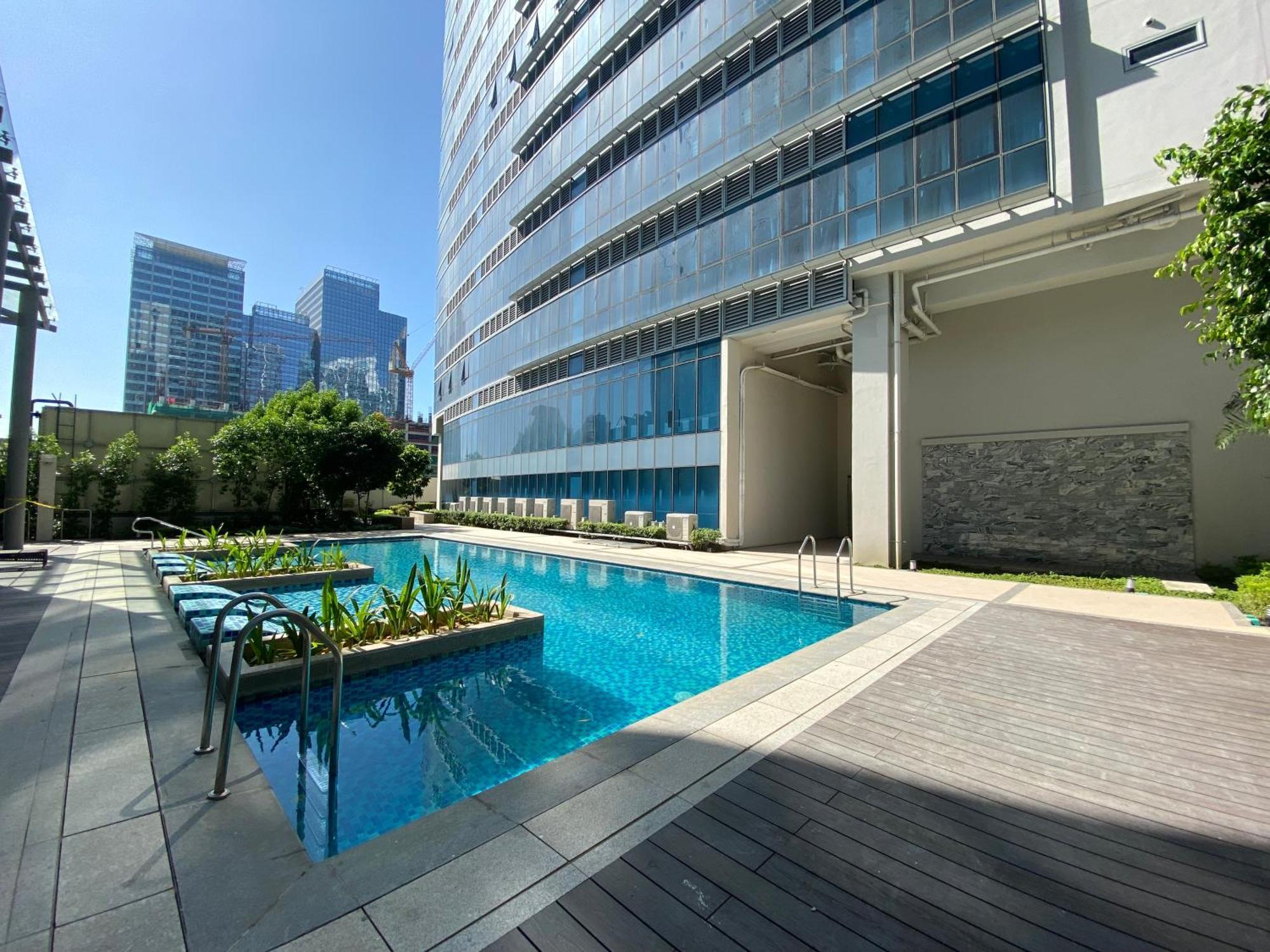 Uptown Parksuites Tower One - Bgc Taguig, Apartment Manila