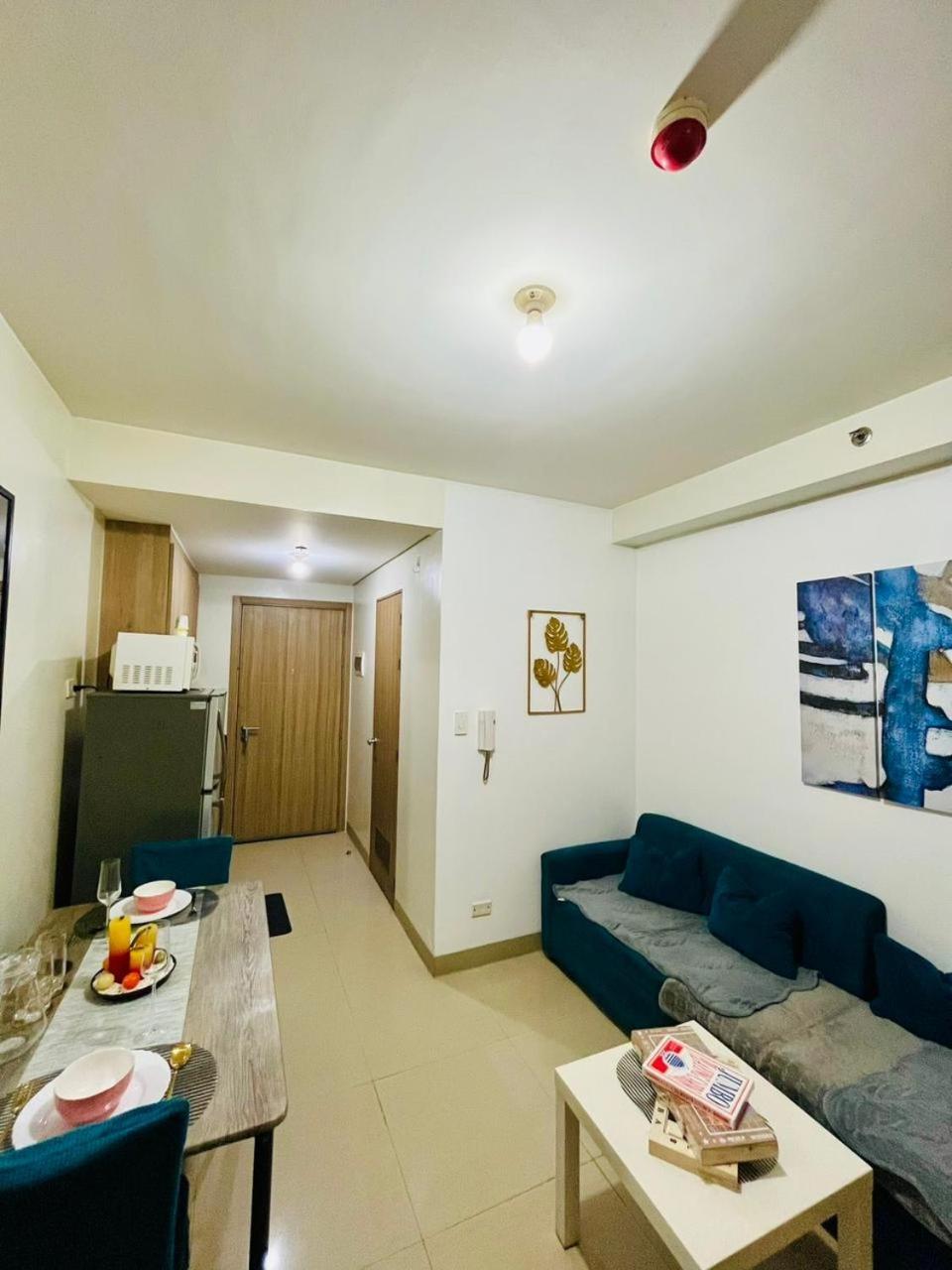 Near Manila Airport And Moa Aparthotel *