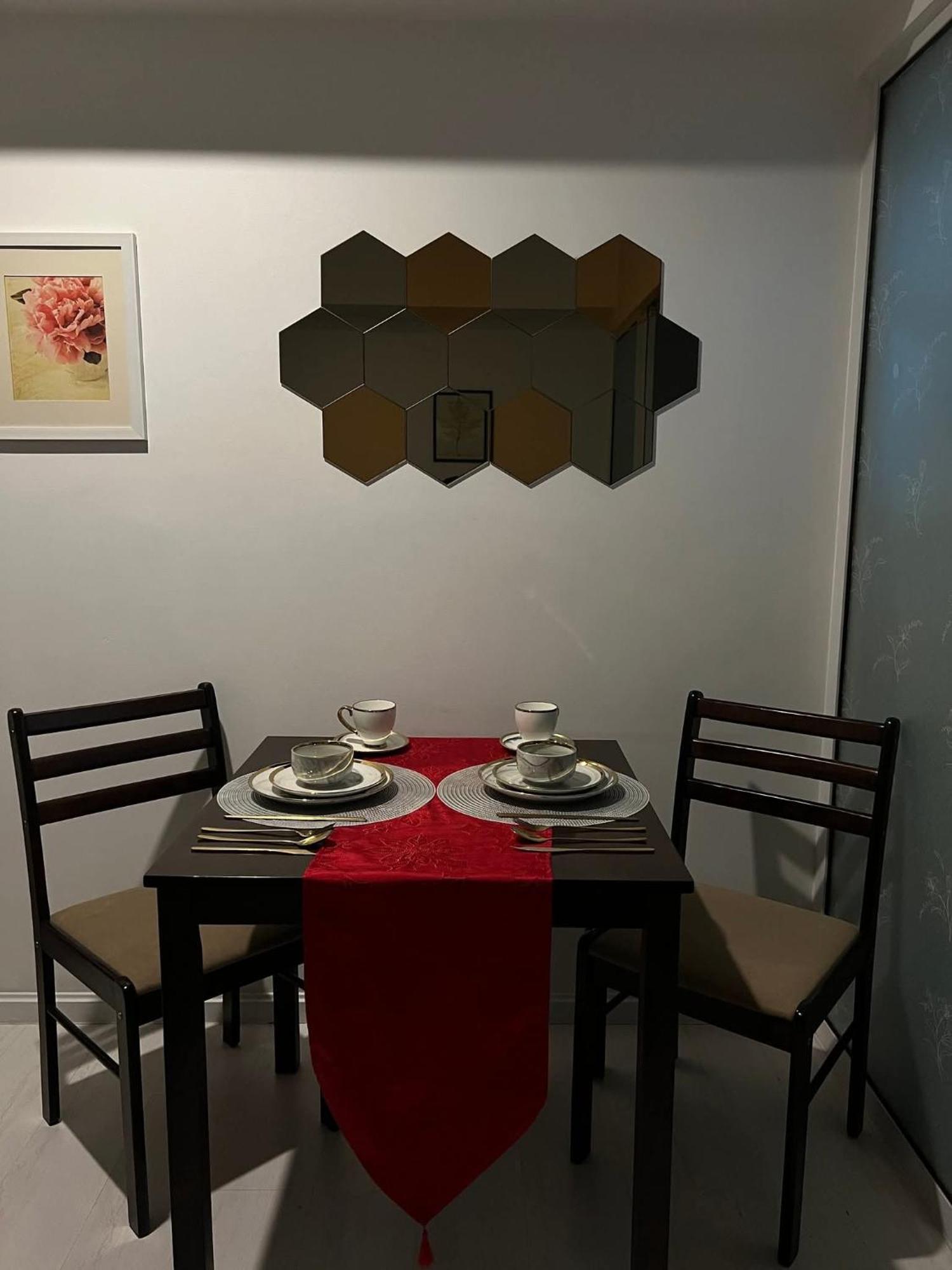 Apartment Azure Staycation By Sibs *