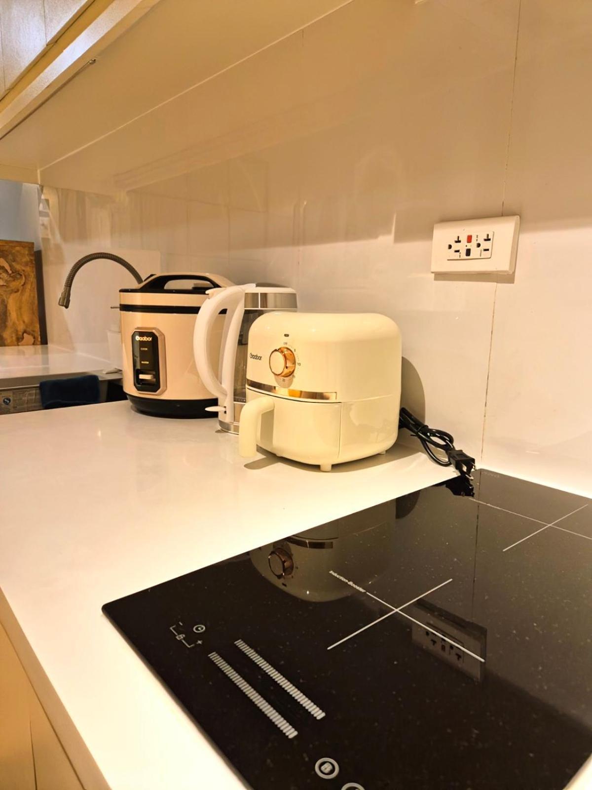 Aparthotel Mayumi Staycation On Smdc Trees Residences Manila