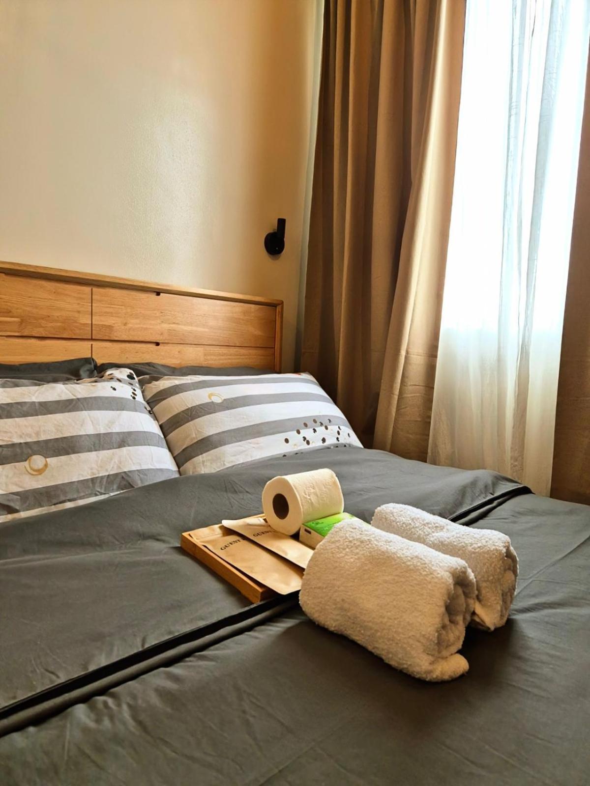 Mayumi Staycation On Smdc Trees Residences Aparthotel