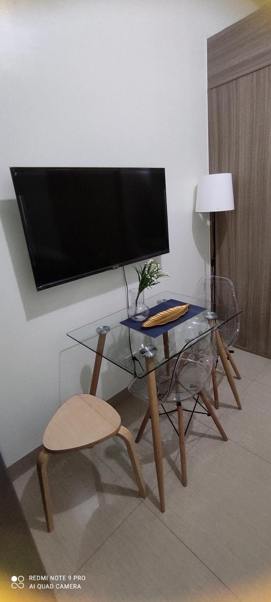 Star - Shore 2 Residences Apartment *