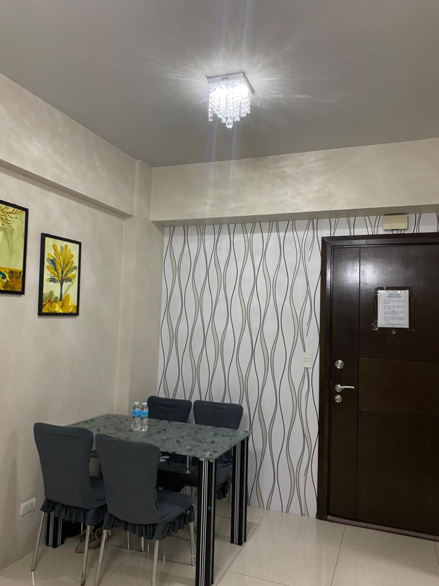 Apartamento Sheila's Condotel At One Palm Tree *