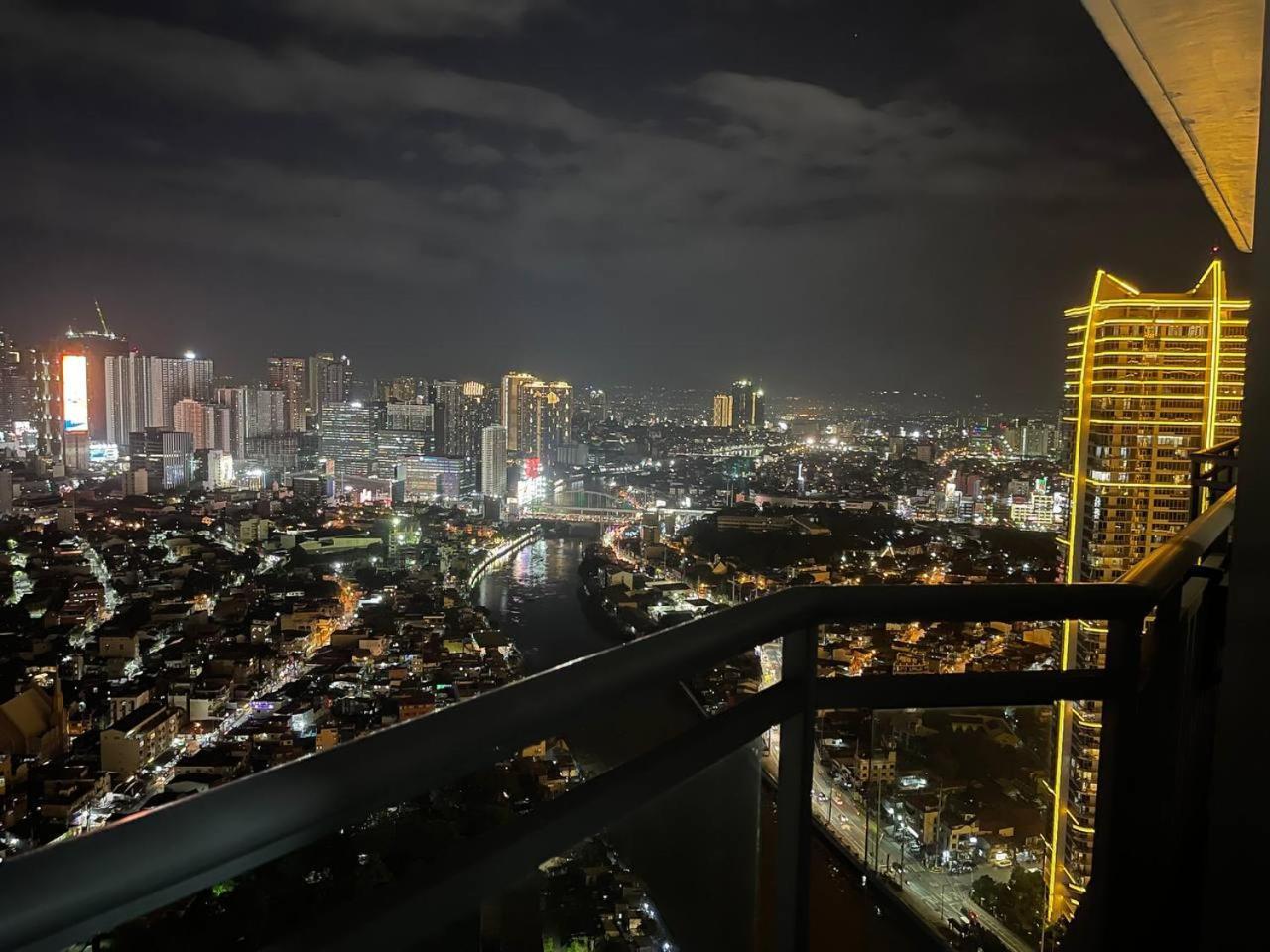 Homey 1br Acqua Livingstone With Netflix, Pool & Gym Apartment