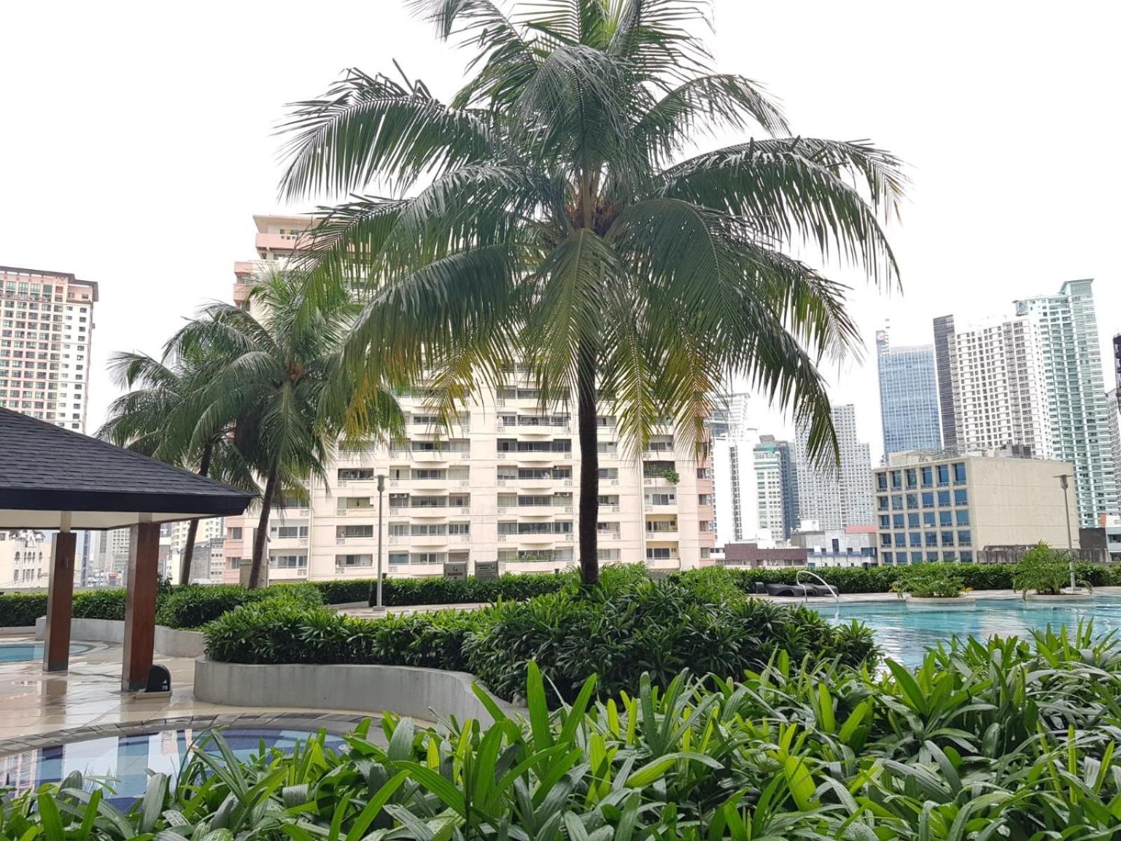 Unit At The Beacon Makati Near Greenbelt * Manila