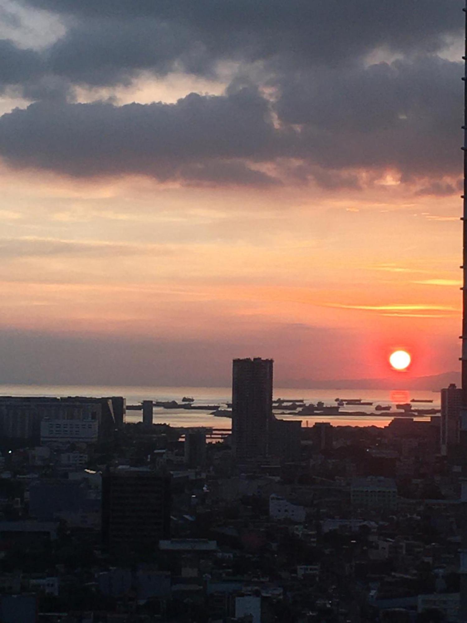 Apartment Sunset View1 - Maldives -the Beacon, Makati