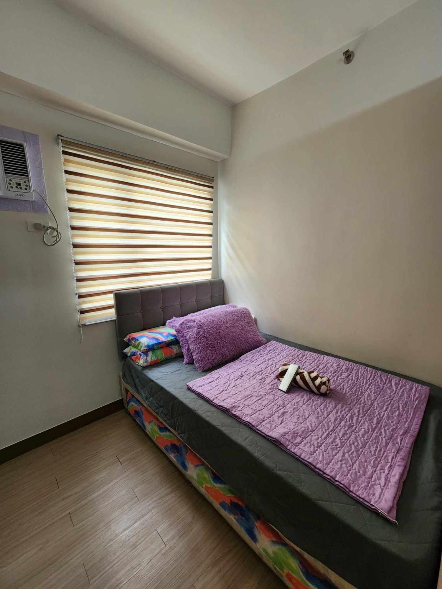 1 Bedroom With Free Wifi And Netflix In Trees Residences * Manila