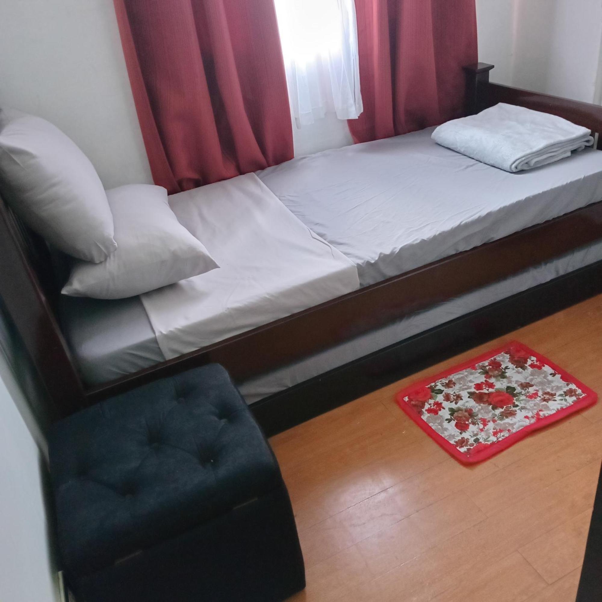 Francesca Royale Apartment Manila