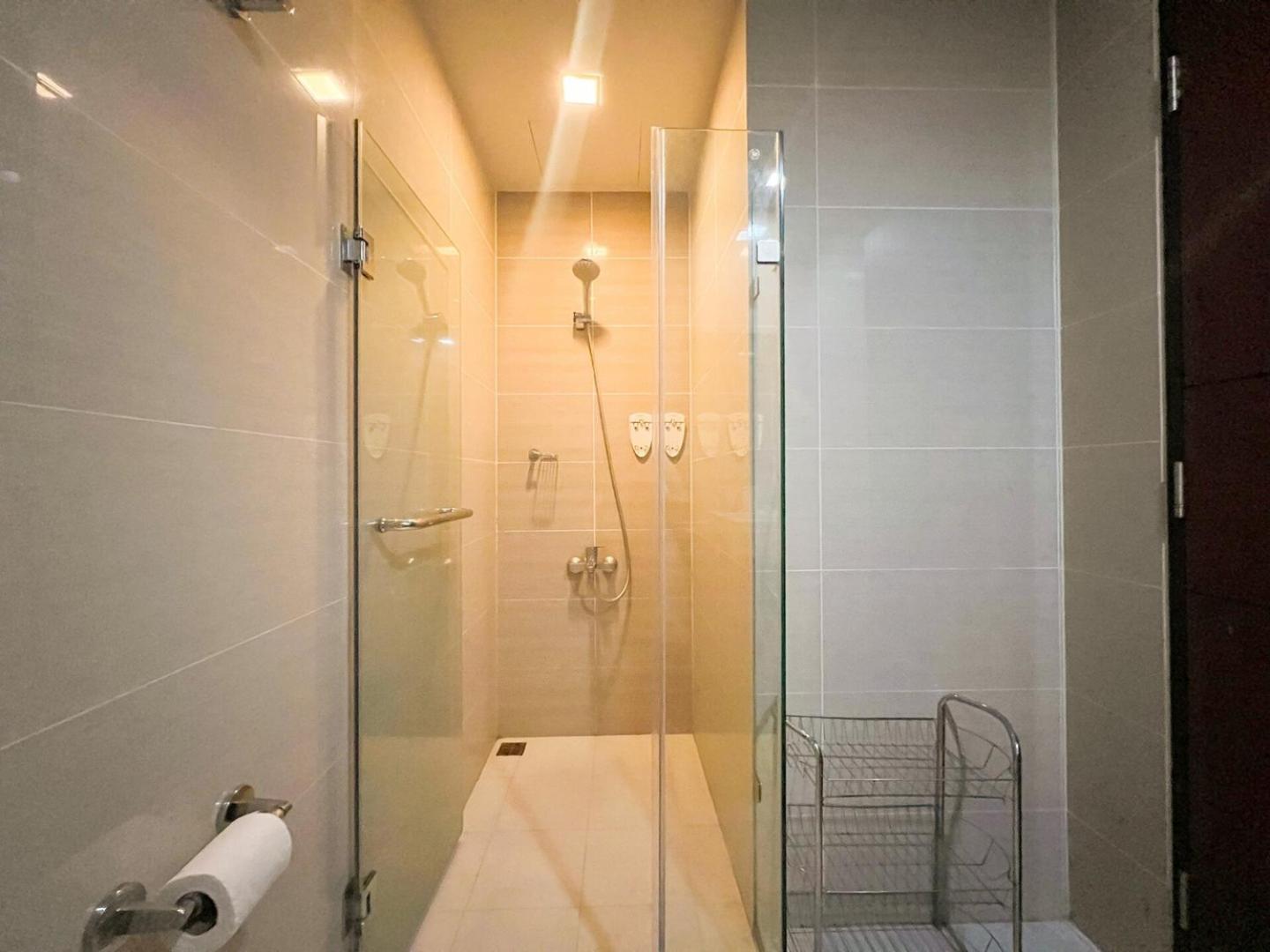 Holiday home Bgc Near Uptown Mall, Grand Hyatt #ournw25b Manila