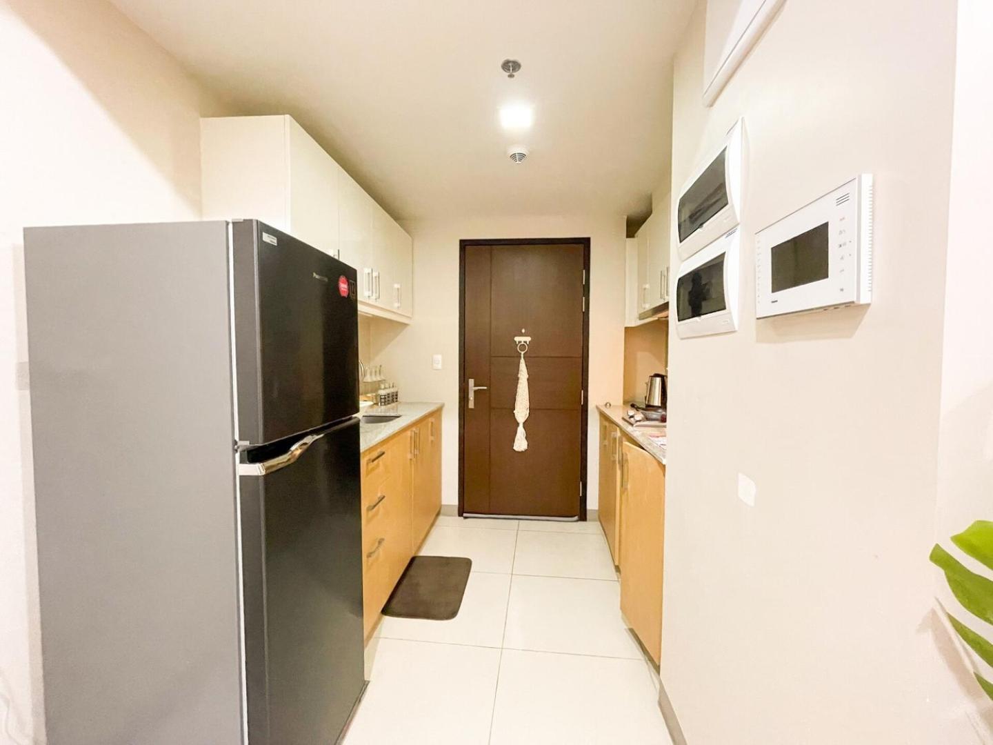 Bahay bakasyunan Premium Bgc 1br Near Grand Hyatt #upt119h Manila