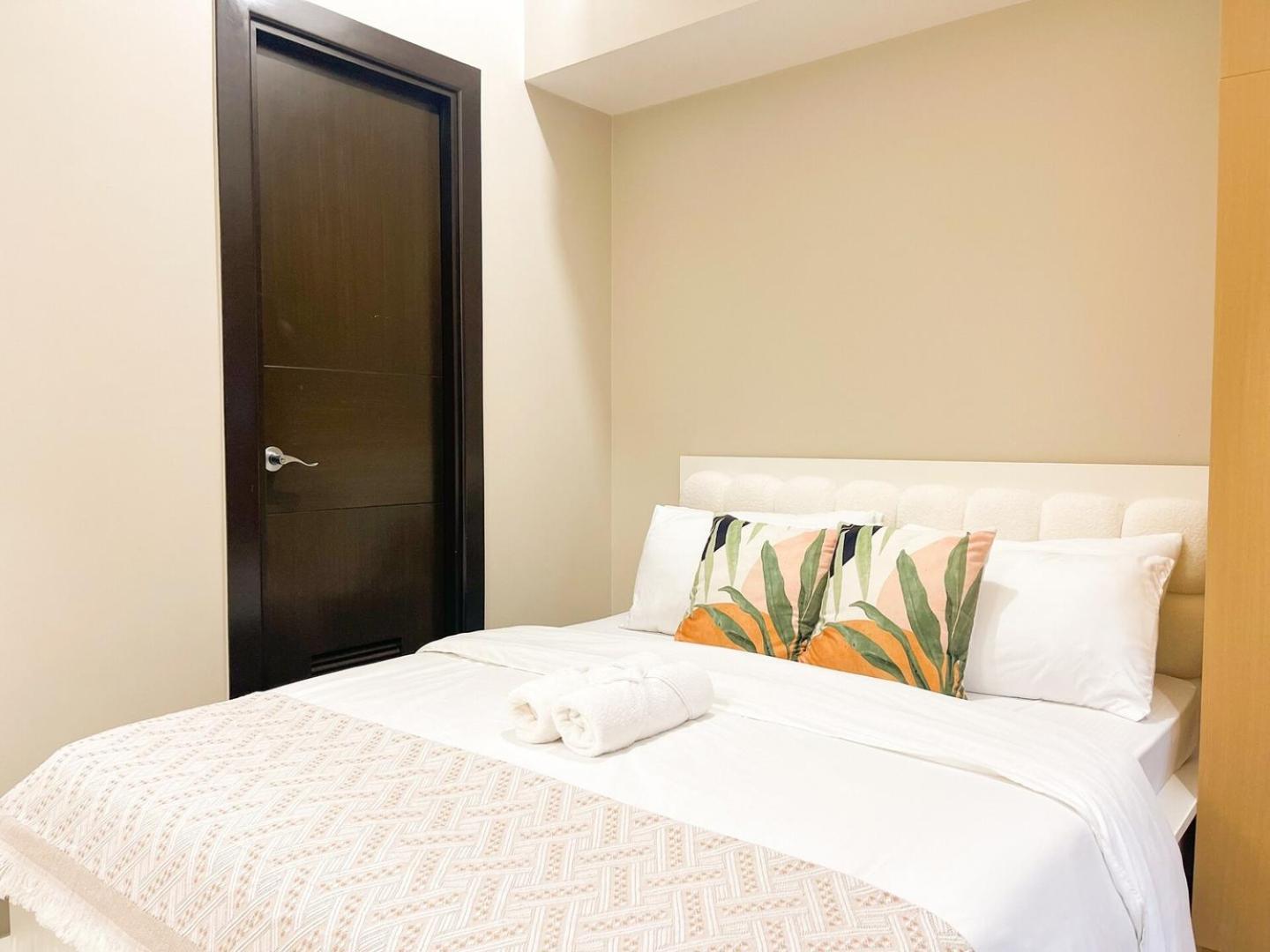 Prime Bgc 1br Near Mitsukoshi Mall #upt16m Holiday home