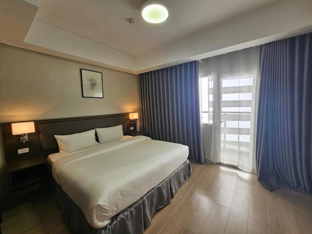 Apartment The Residences At Bcct By Ph Cozy Retreat With Hotel-style Comforts And Convenience, Location In Bgc *