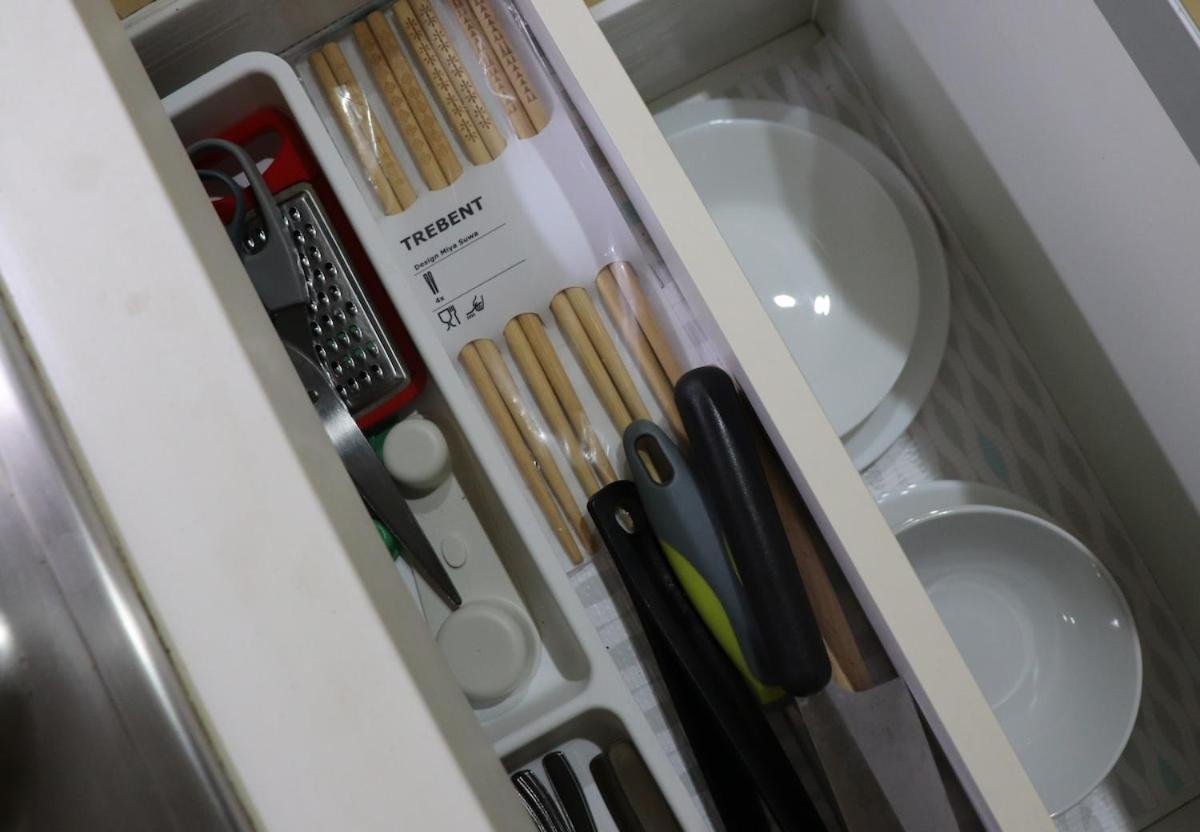 Brand New Staycation With Netflix In Poblacion, Makati, Philippines Apartment *