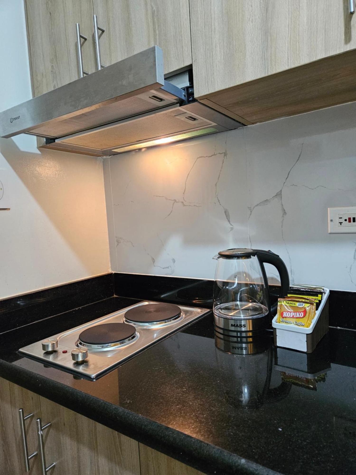 Aparthotel Soleil 10 Mins To Sm Moa, Pasay - 2 Beds *