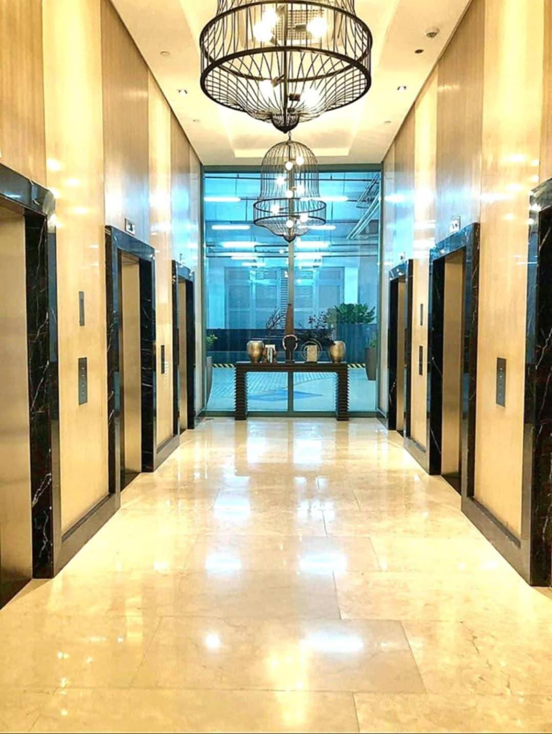 Cozy Cradle Bgc * Manila
