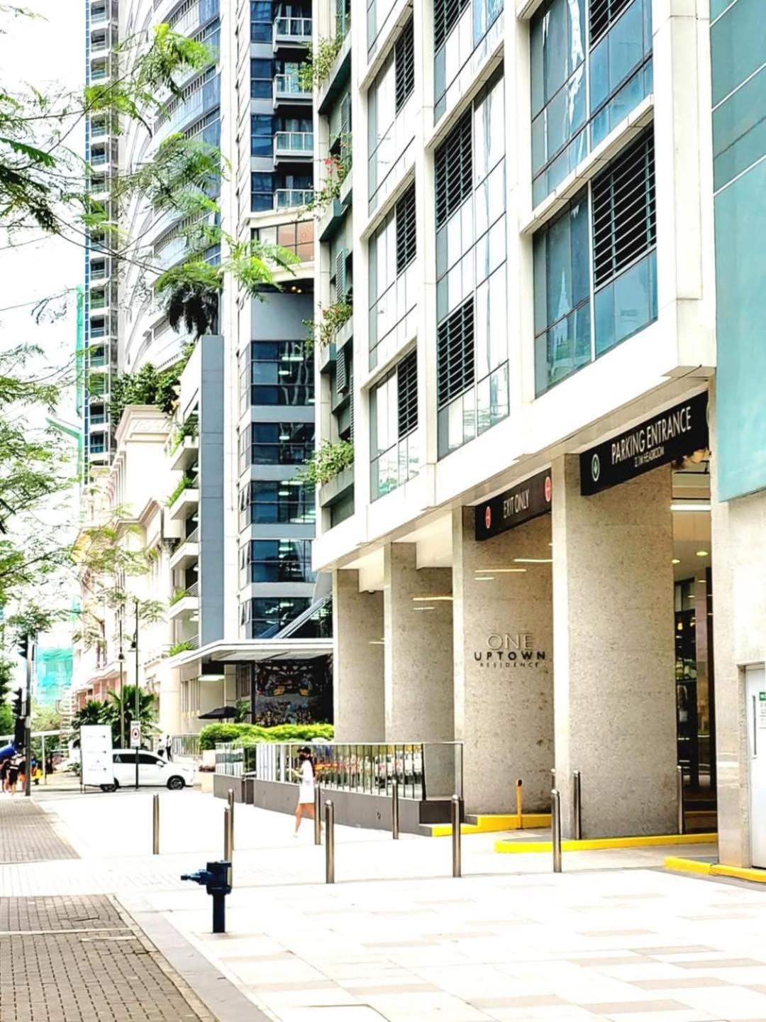 Cozy Cradle Bgc * Manila
