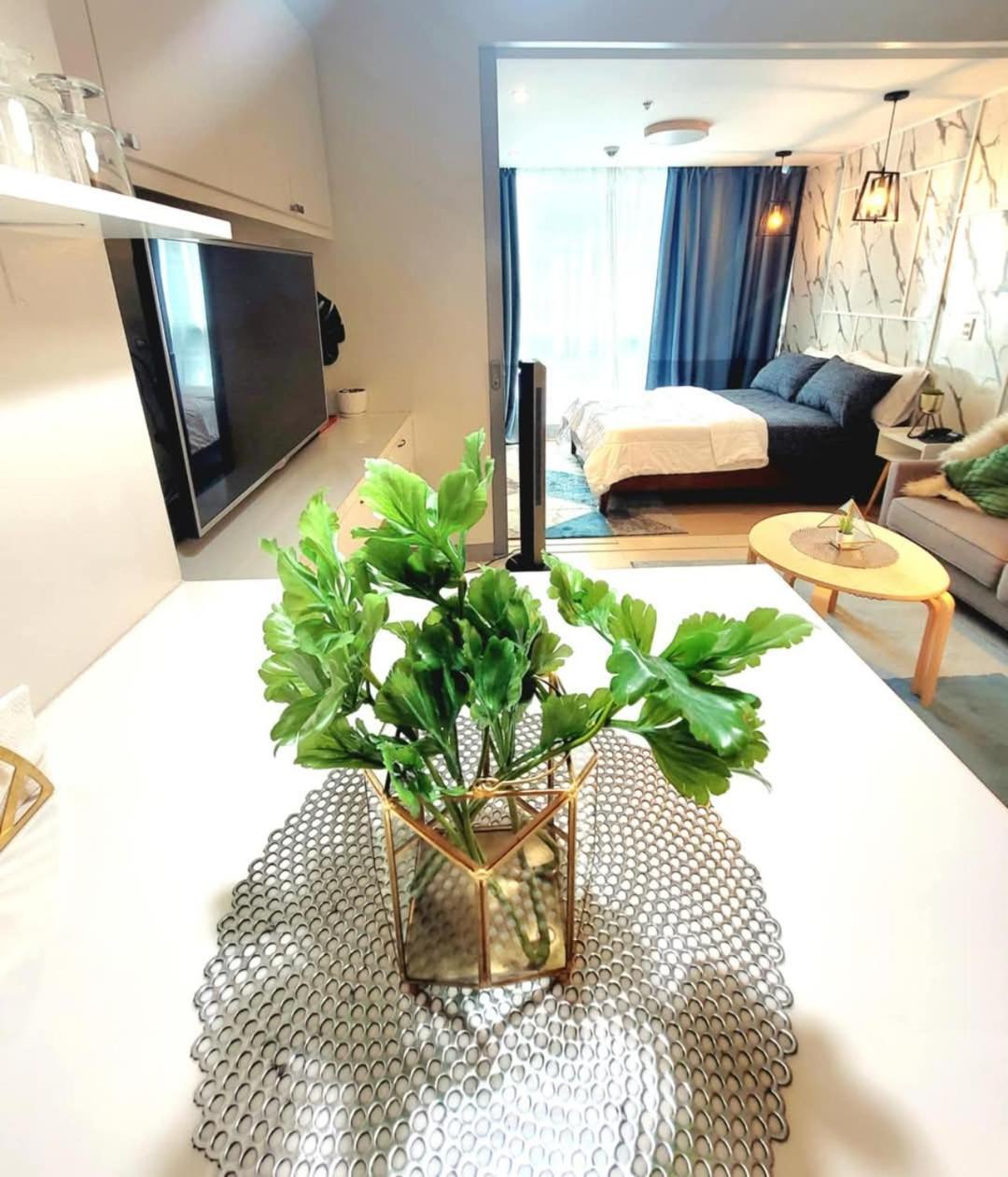 Cozy Cradle Bgc Aparthotel *