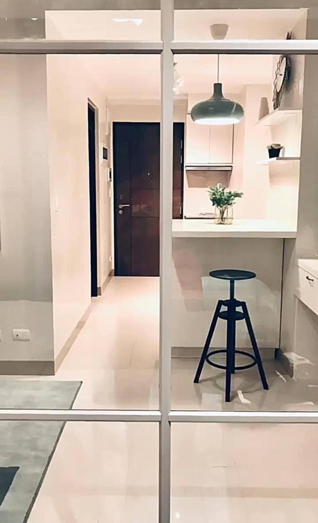 Cozy Cradle Bgc Aparthotel