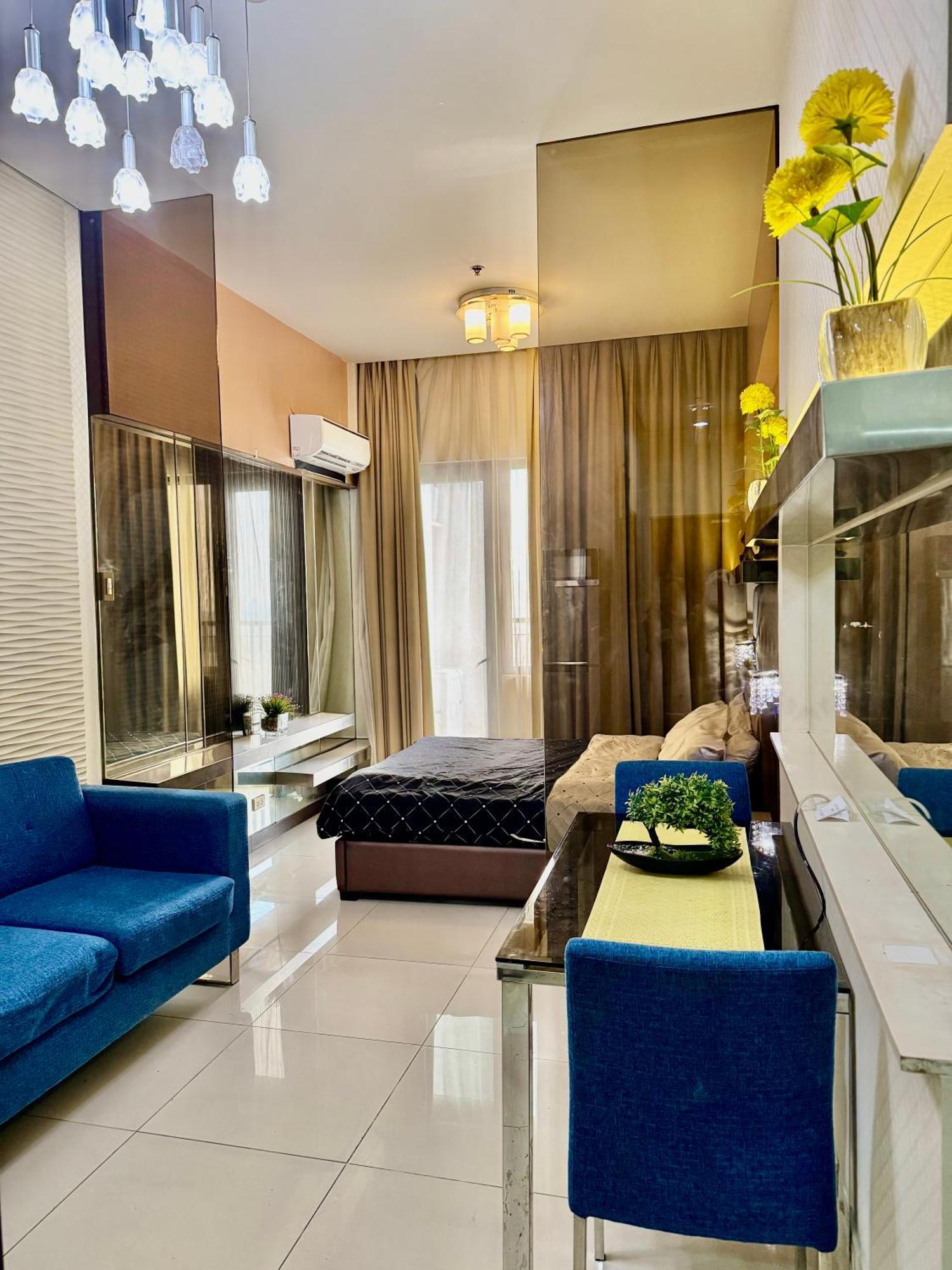 Admiral Baysuites Staycation * Manila