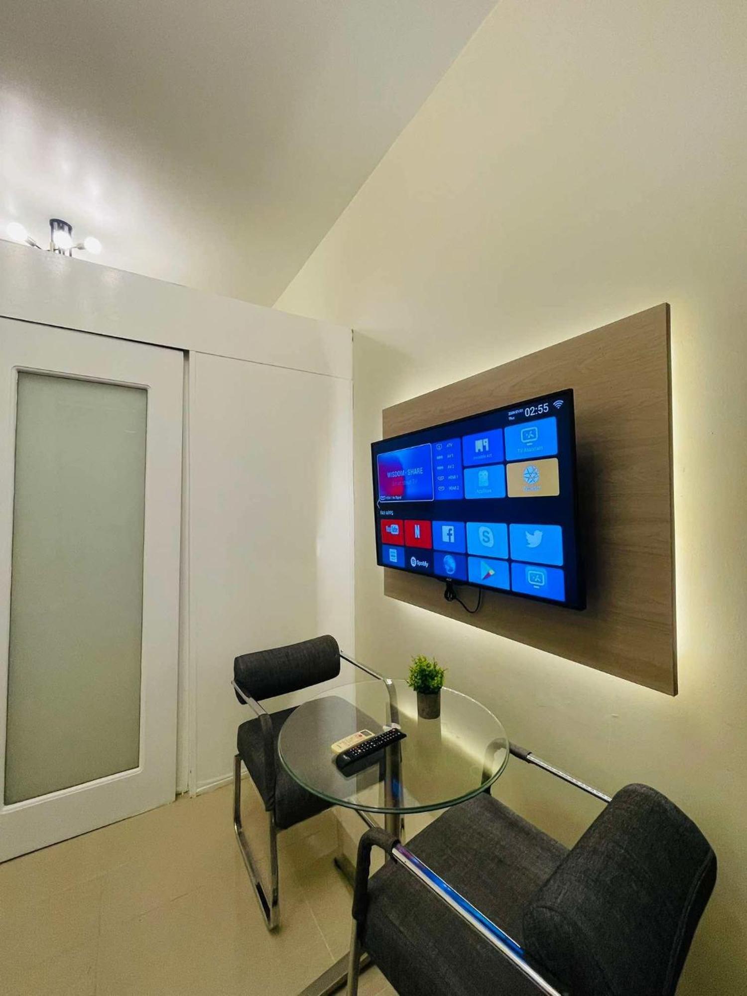 Smdc Shore Residences Hotel