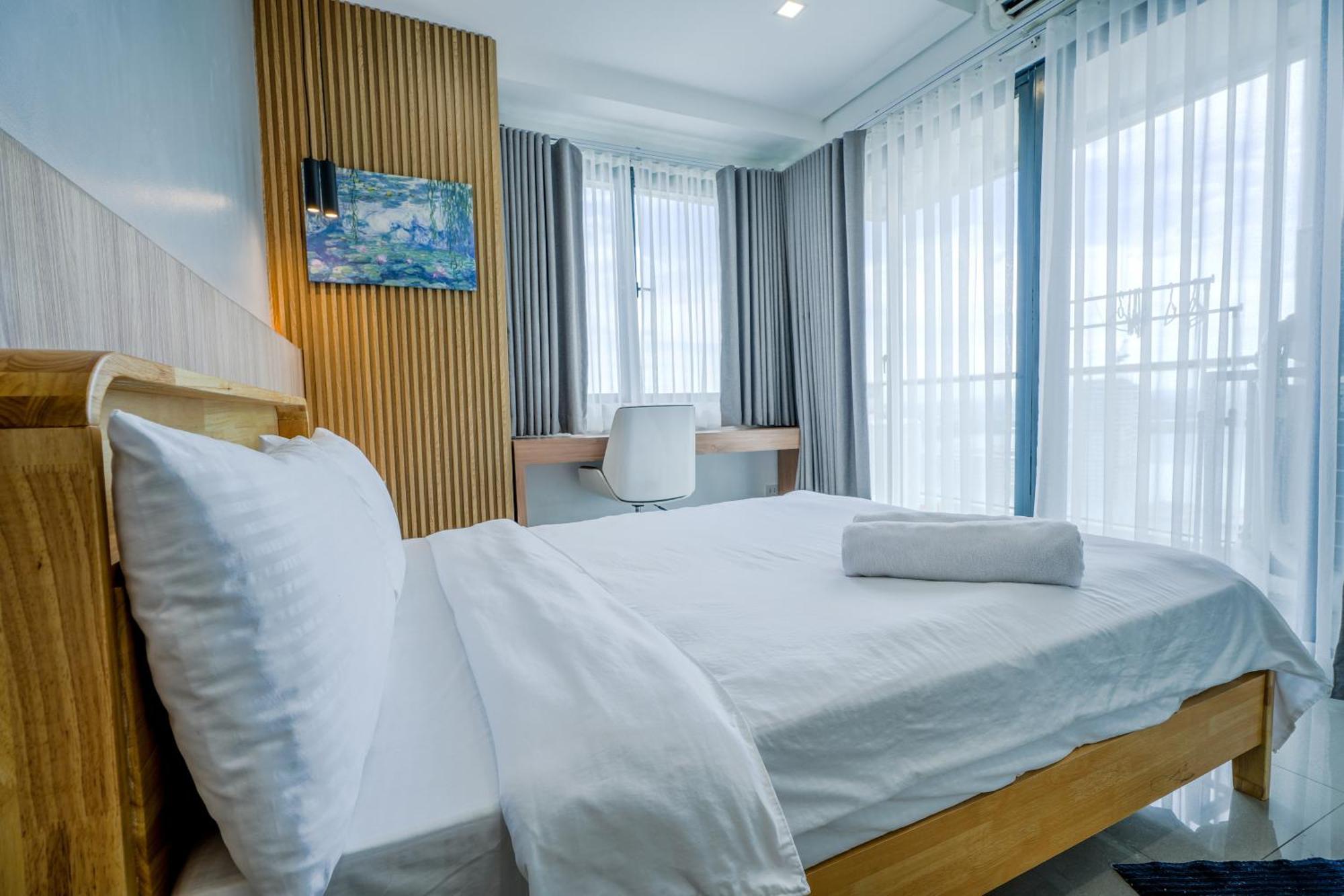 Sapphire Seaview Park Near Okada, Solaire, Moa, Naia Airport