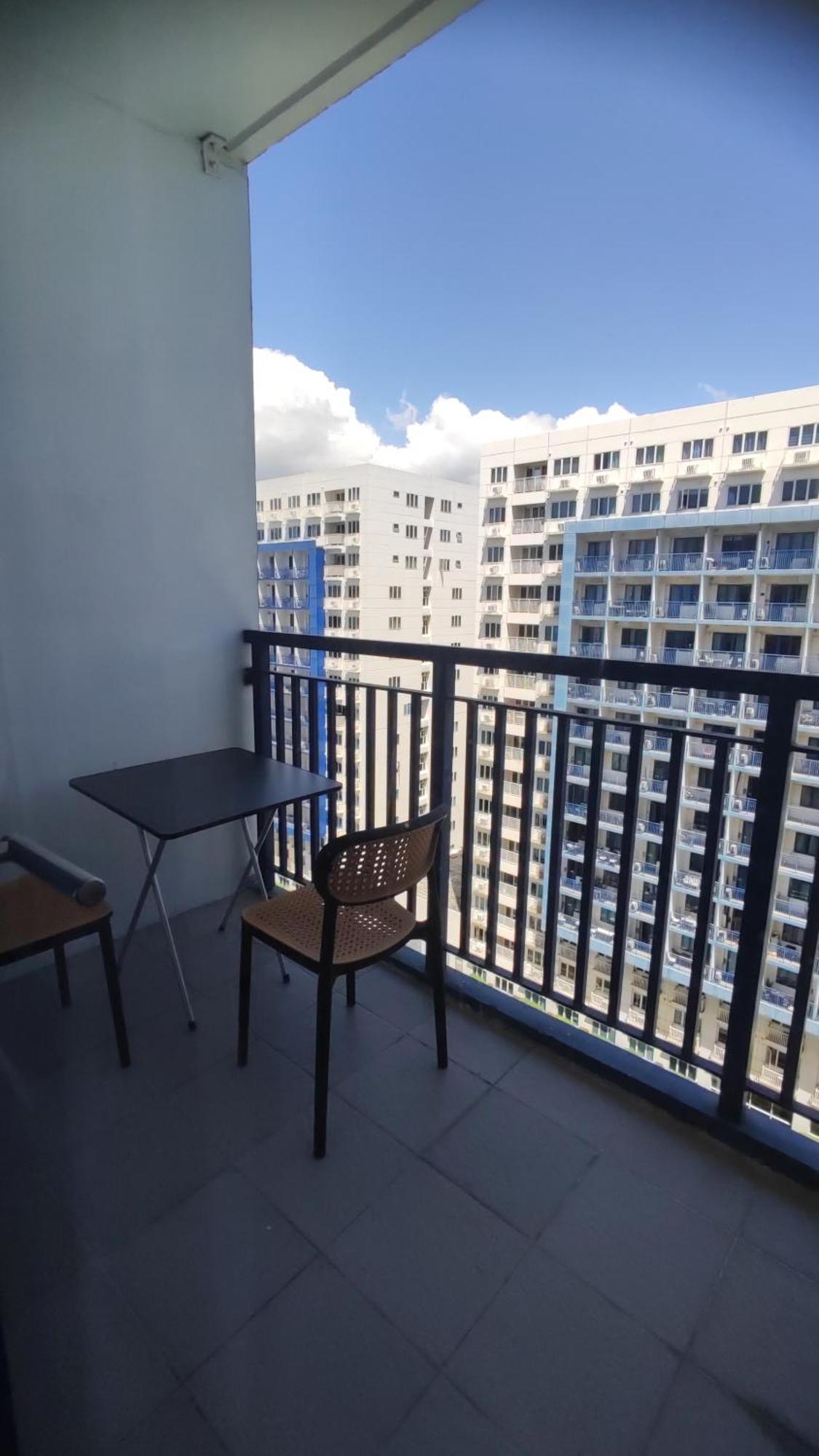 Escapade Manila