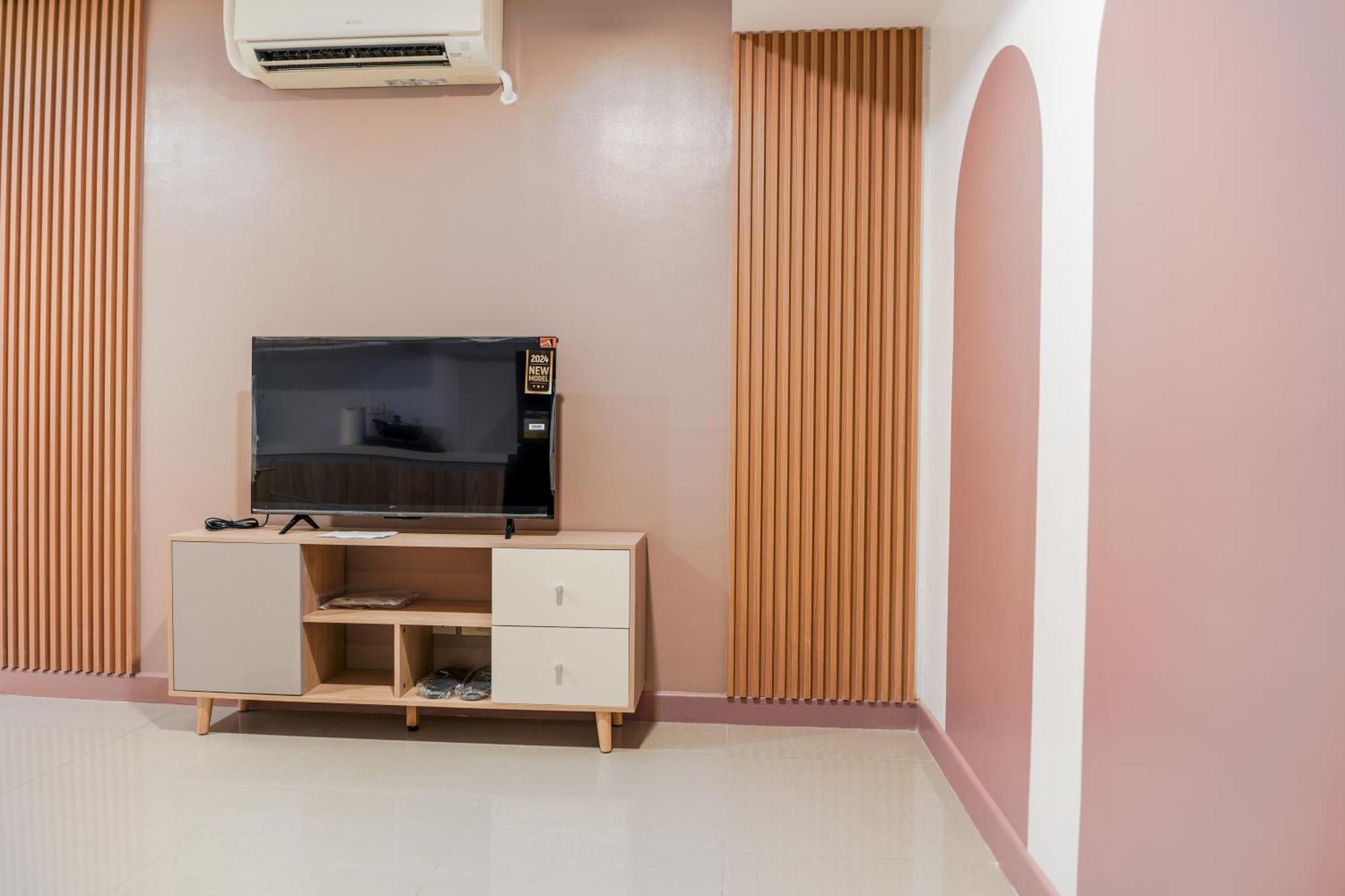 Sapphire Seaview Park Near Okada, Solaire, Moa, Naia Airport Aparthotel