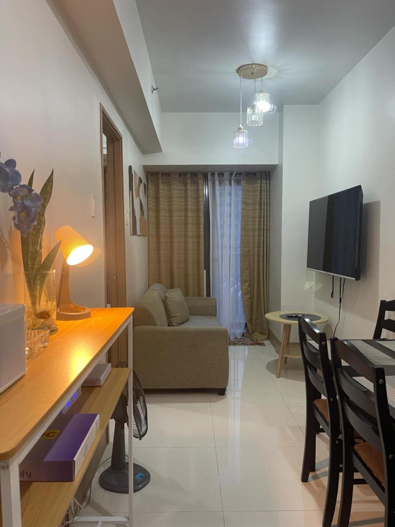 Gen Travel Hub * Manila