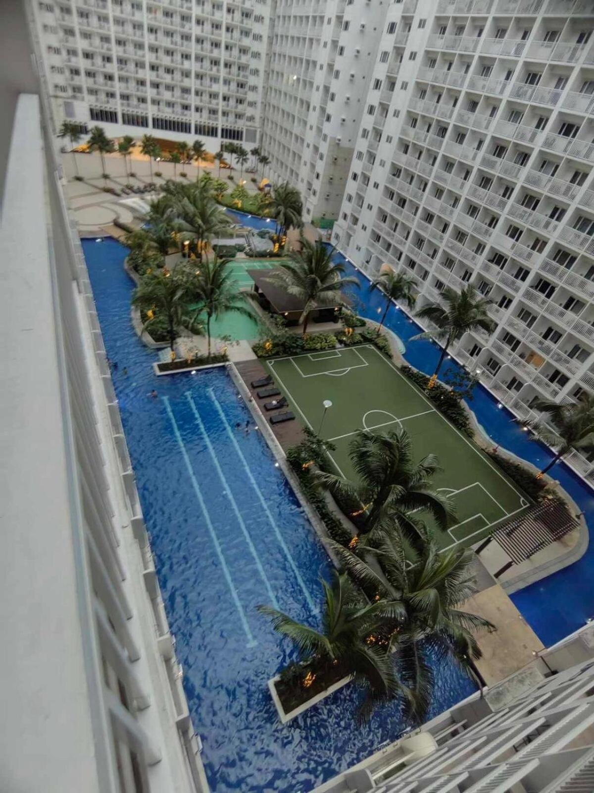 Mall Of Asia's Staycation Manila