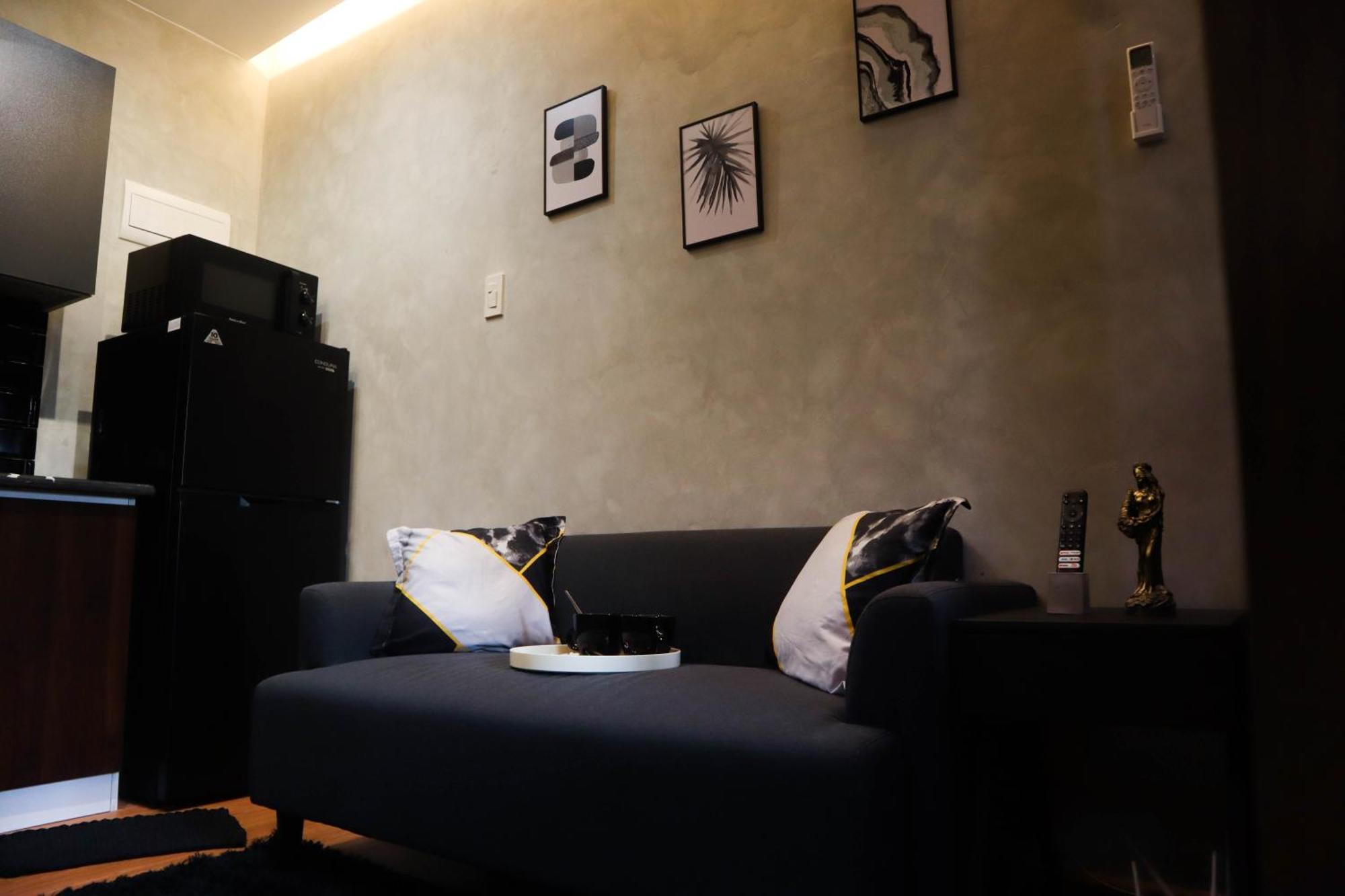 With Free Amenities Access At Poblacion Makati *