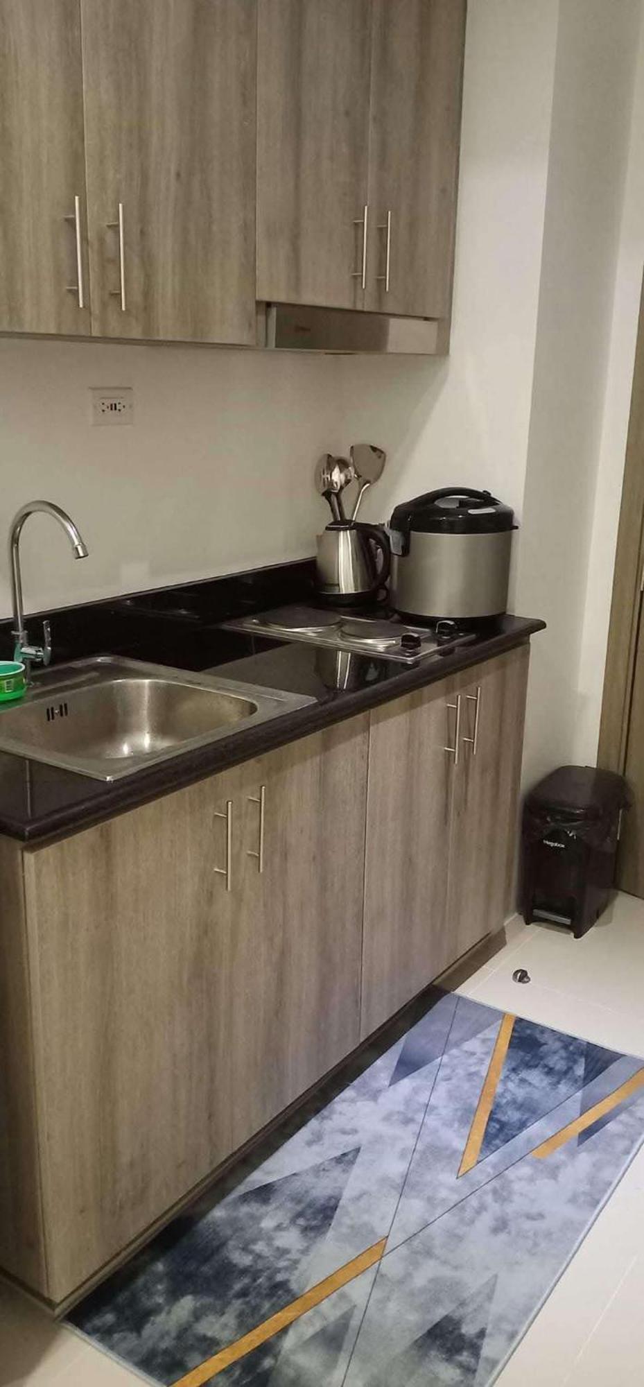 1 Bedroom Fame Residences Mandaluyong Beside Edsa Boni Station Apartment Manila