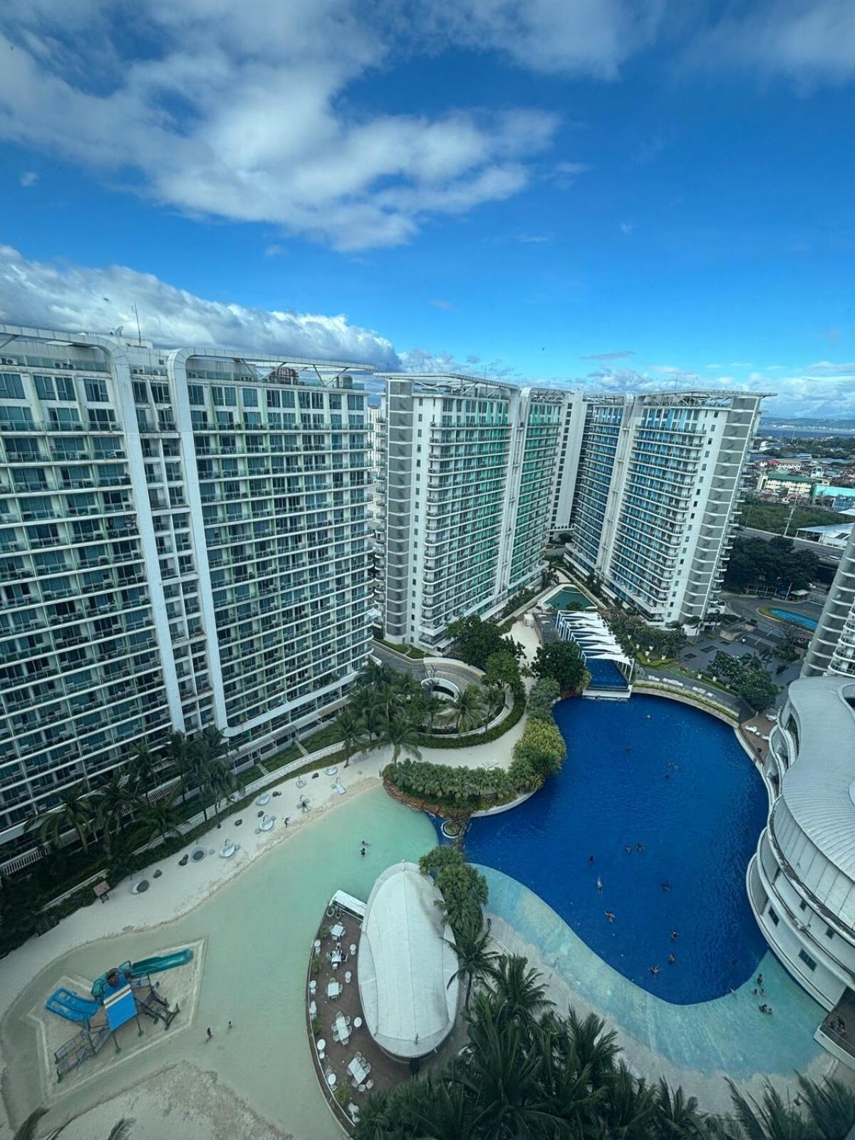 The Solara Penthouse View Apartment *