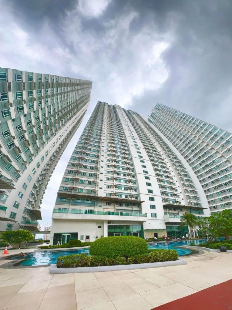 The Beacon Tower Capsule hotel Manila