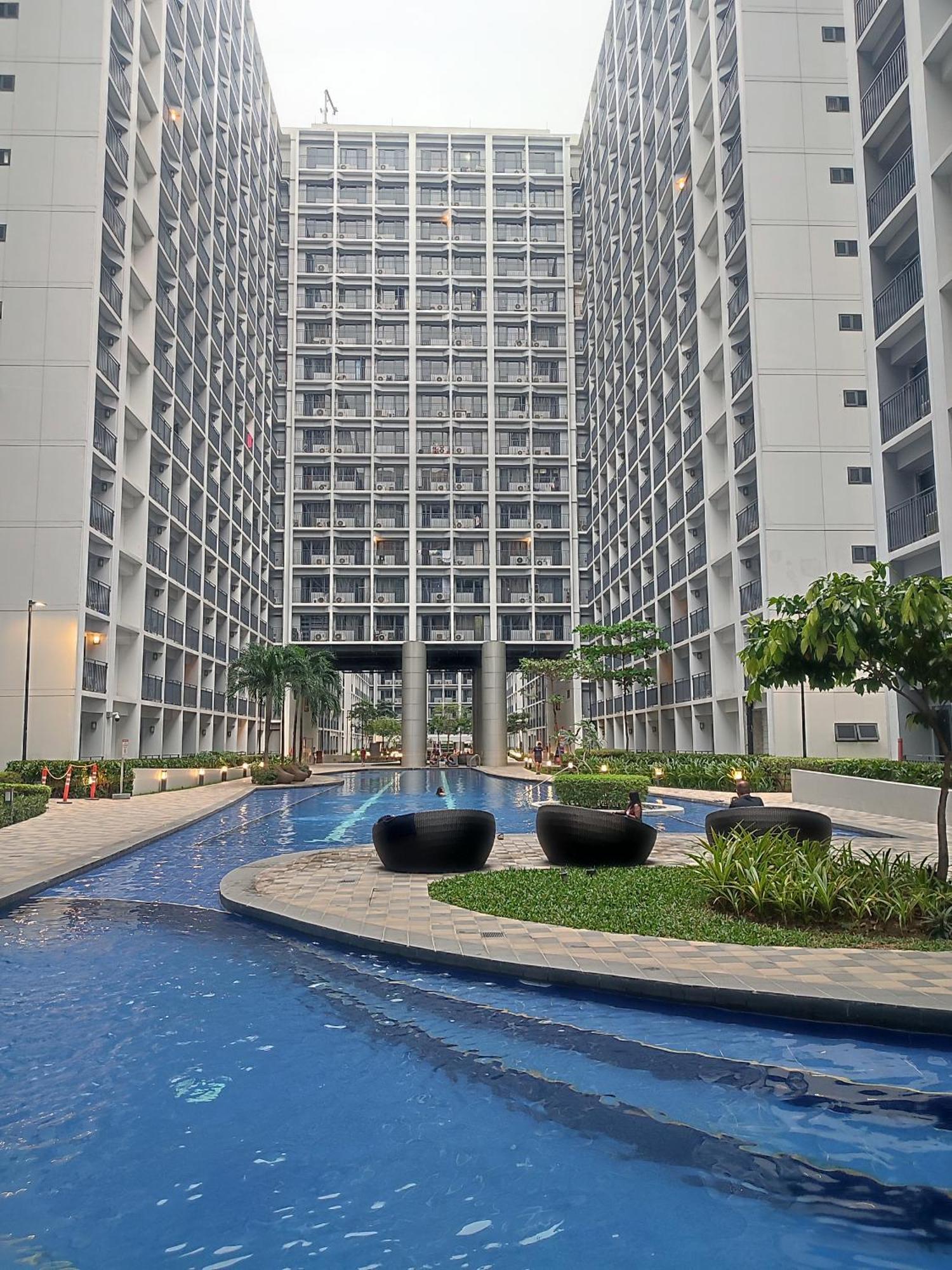 Comfy And Affordable Near Sm Mall Of And Airport With Wifi 068 Manila