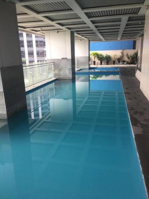 Apartment Big 1 Bedroom Good For 8 Pax In Ortigas *