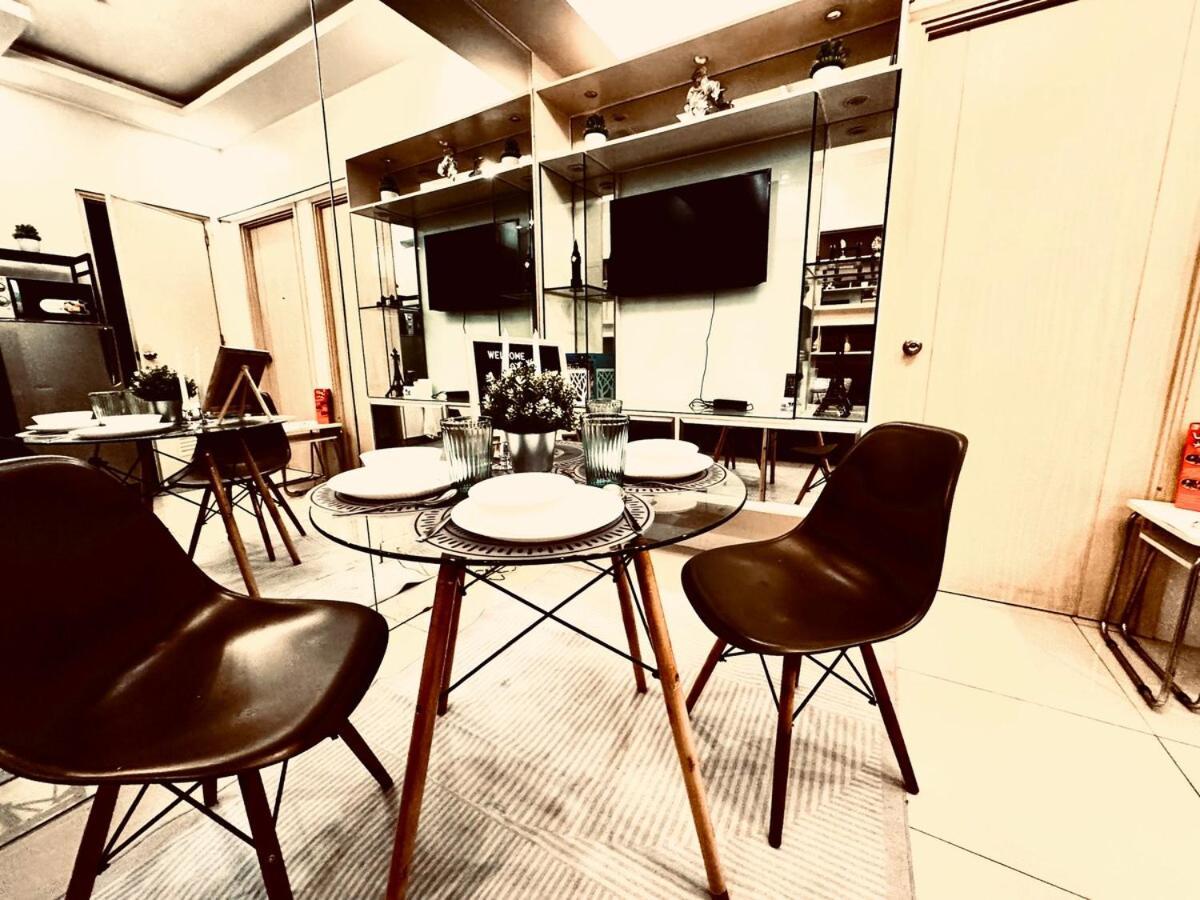 Charming 2 Bedroom Makati Apartment Manila