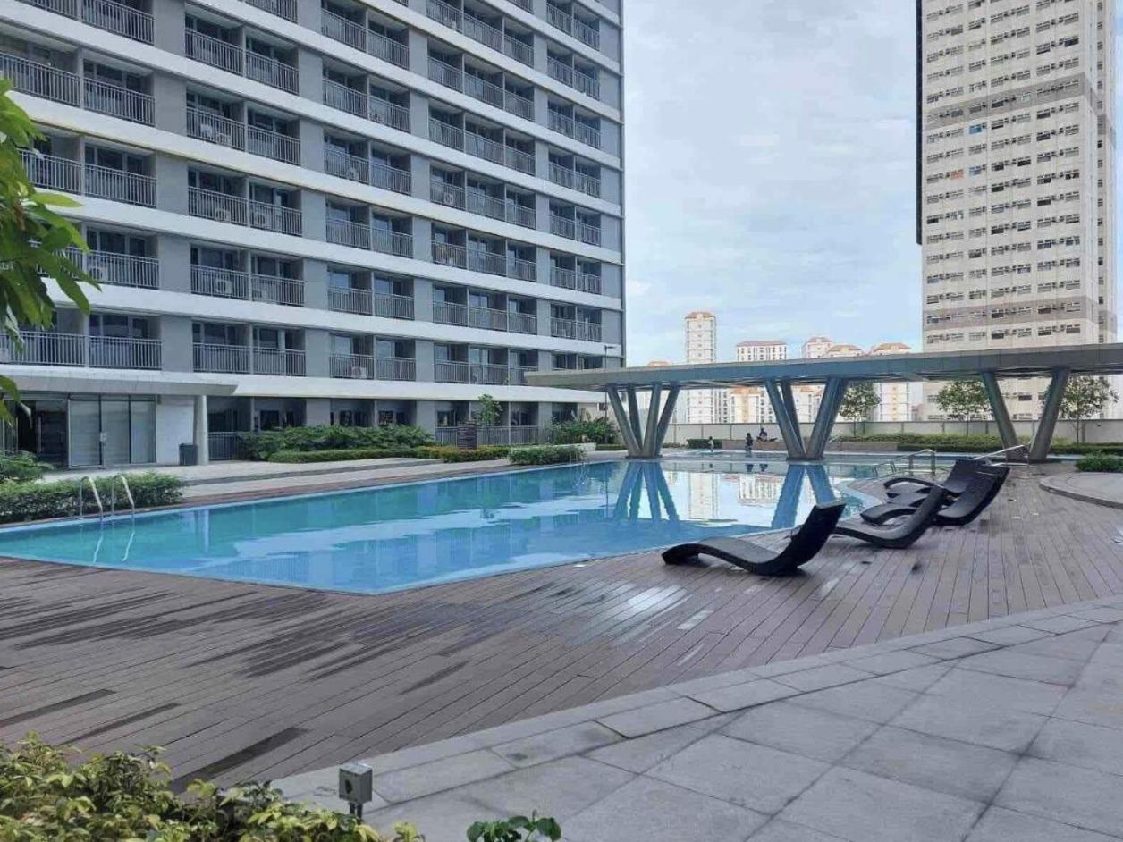 Staycation Bliss At Fame Apartment Manila