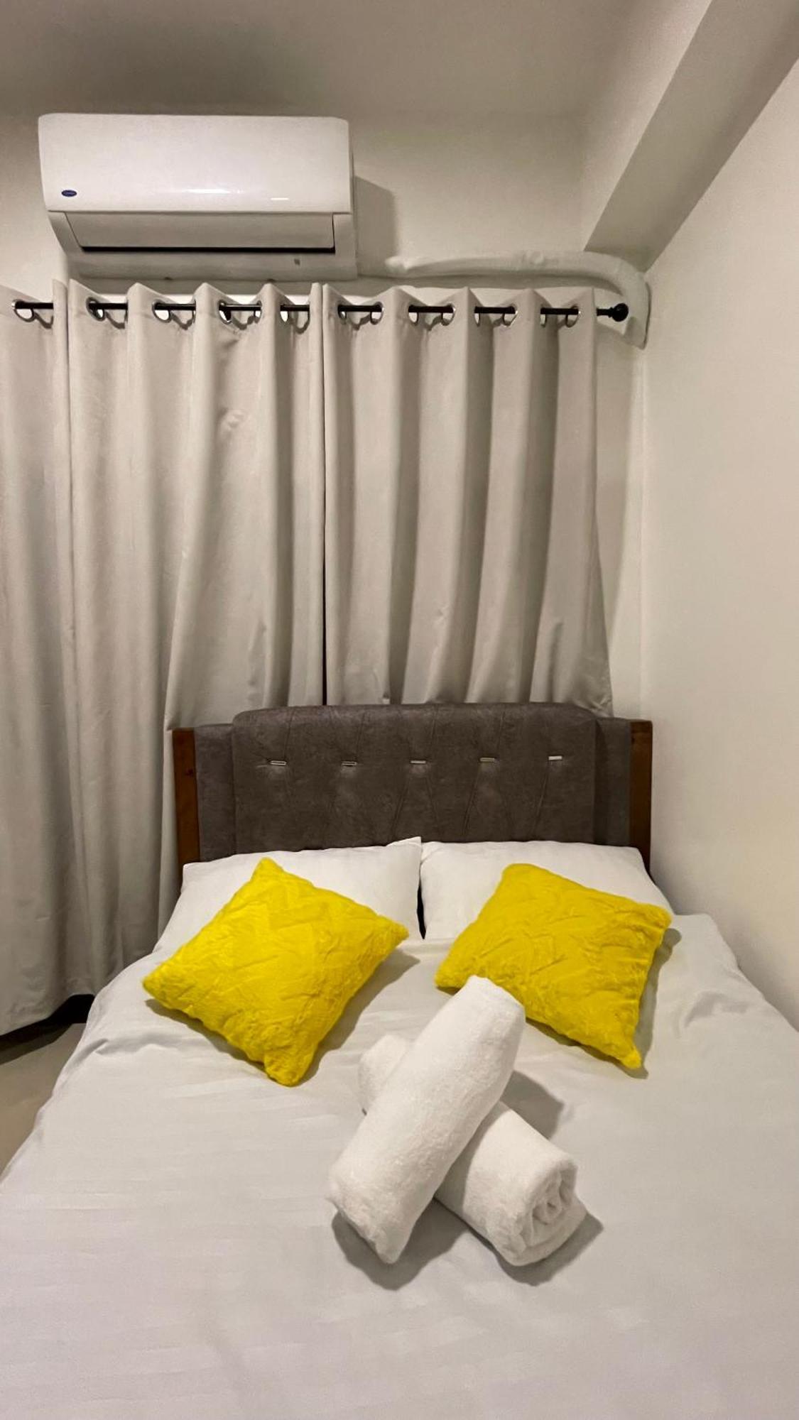 Apartment Staycation Bliss At Fame