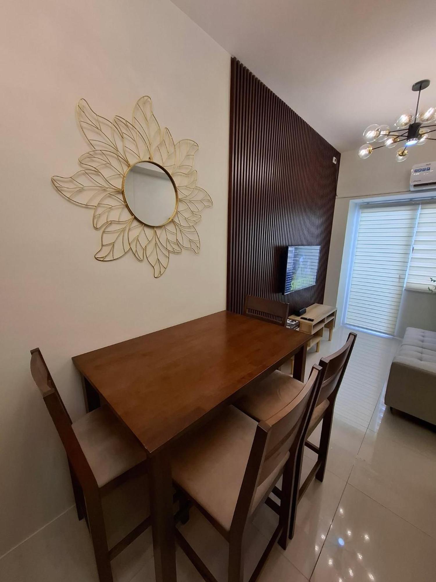 Stylish And Comfy * Manila