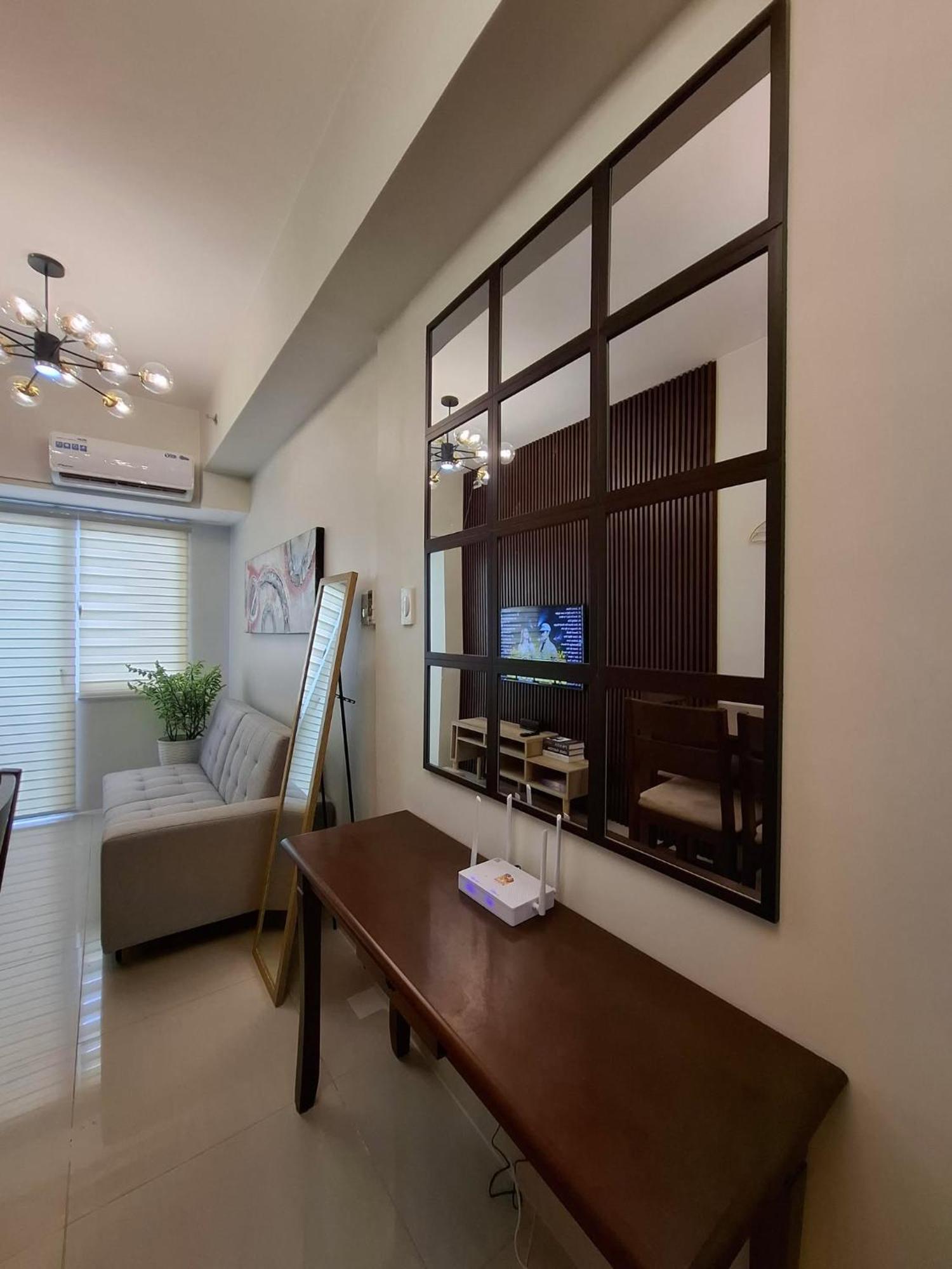 Stylish And Comfy * Manila